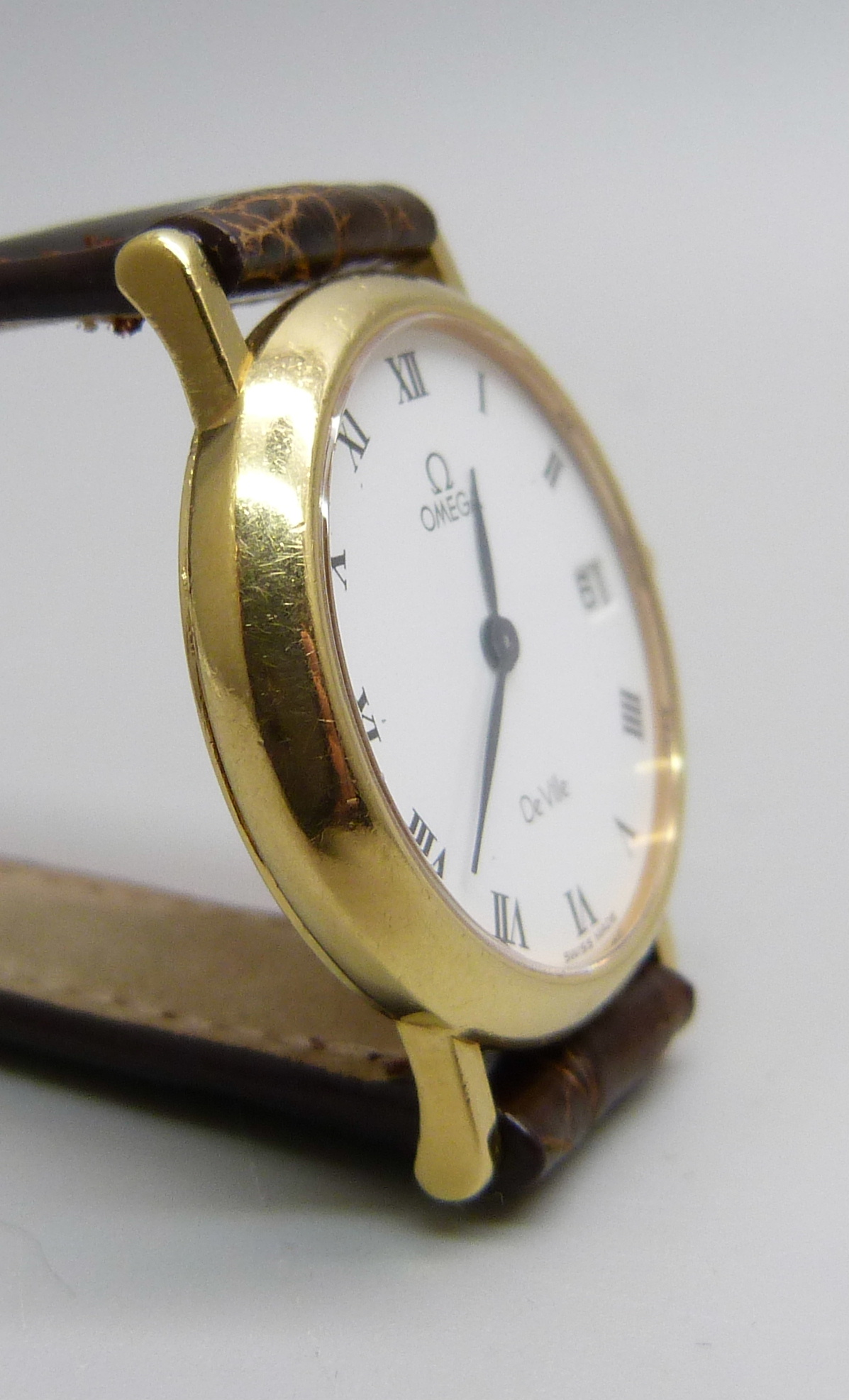 A lady's 18ct gold cased Omega De Ville wristwatch, 24mm case - Image 3 of 6