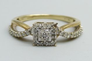 A 9ct gold and diamond ring, 1.6g, L