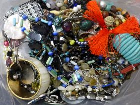 A large bag of mixed costume jewellery, approximately 8kg