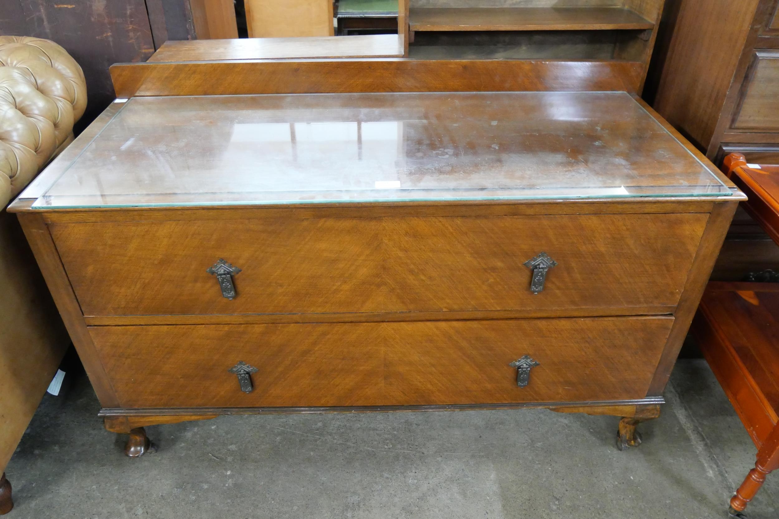 Two Edward VII walnut chests of drawers - Image 3 of 4