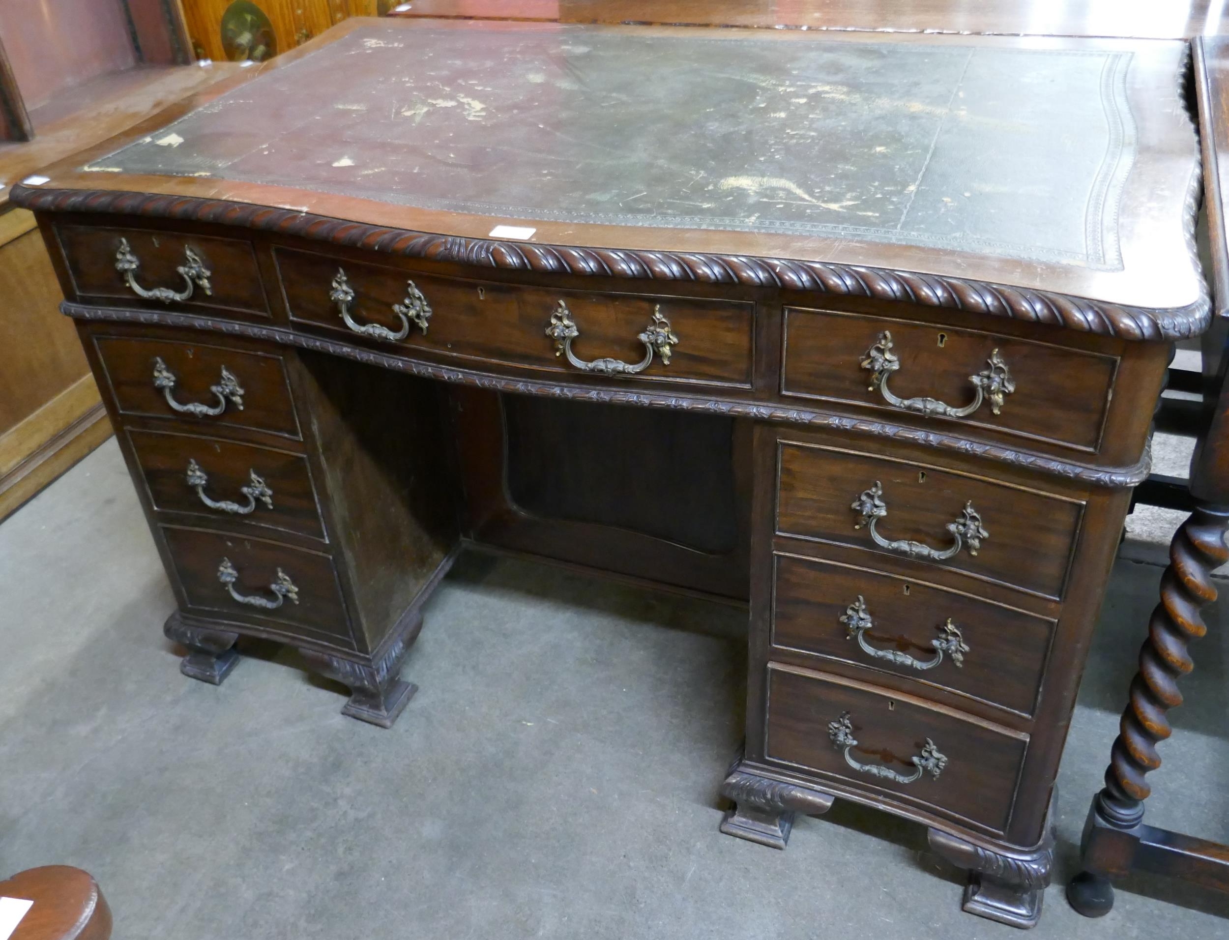 An Edward VII Chippendale style mahogany and leather topped serpentine desk - Image 2 of 2