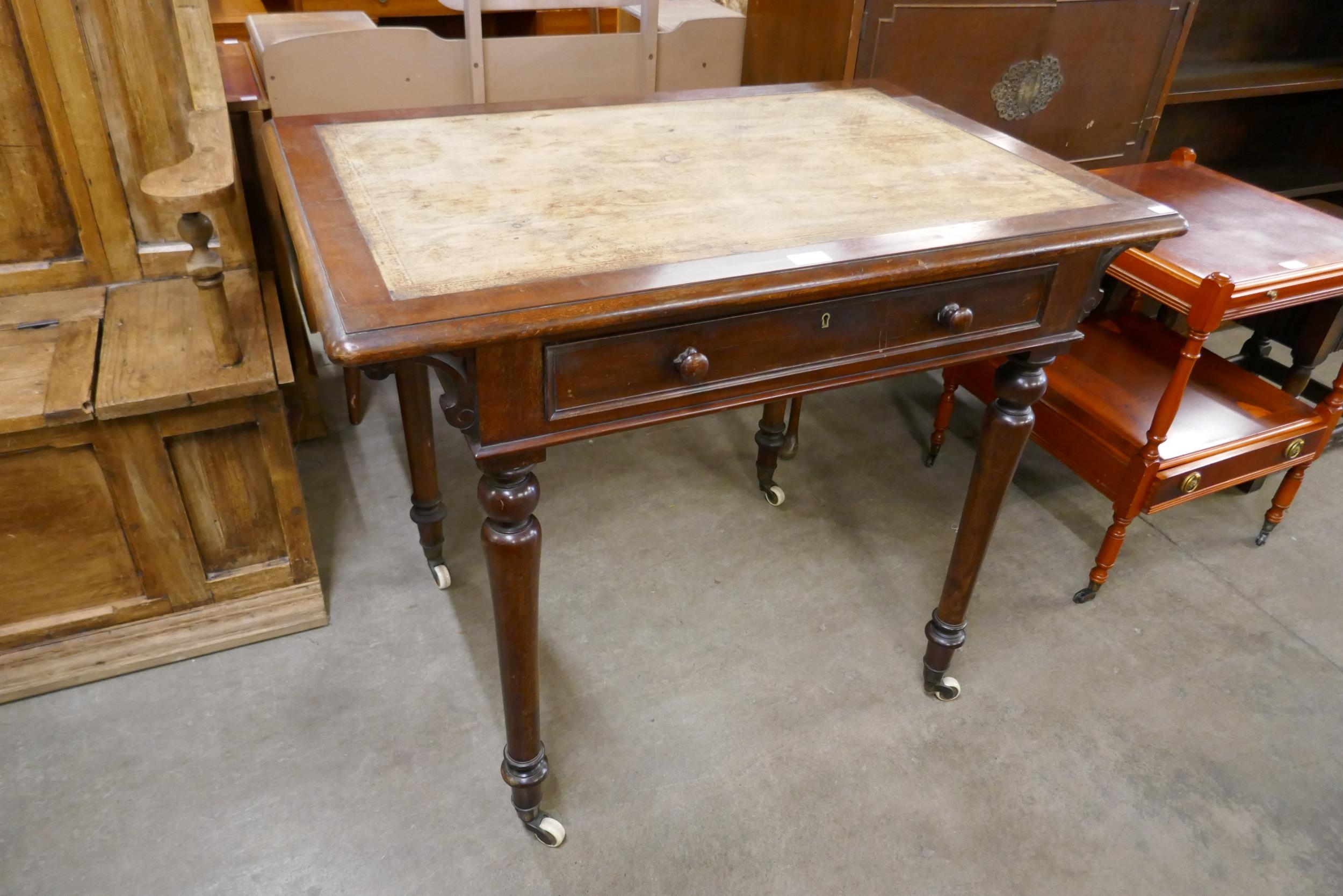 A Victorian Heal & Son, London mahogany single drawer writing table - Image 3 of 3