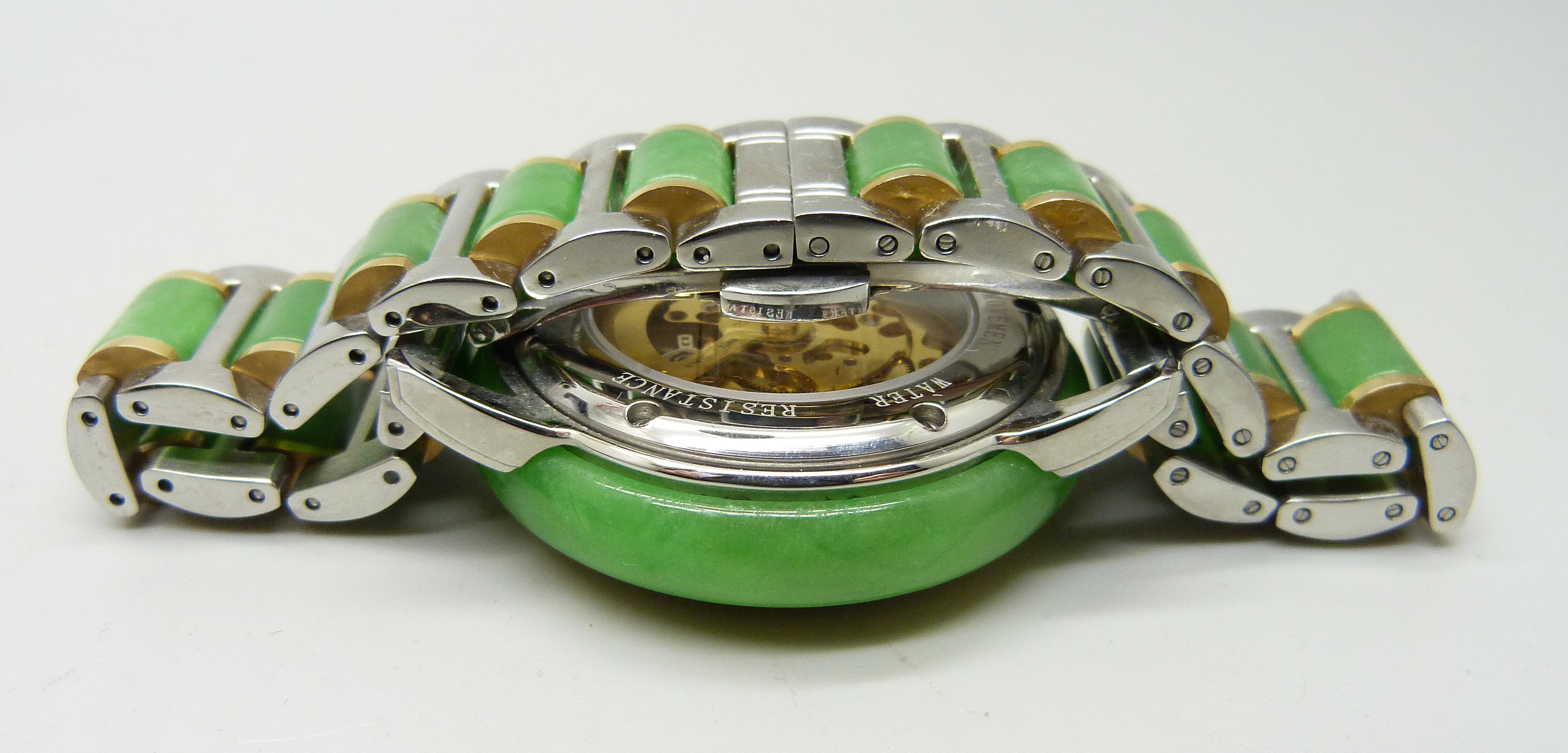 An Eon wristwatch with jade bezel and jade inset to bracelet strap, skeleton movement, 44mm - Bild 5 aus 6