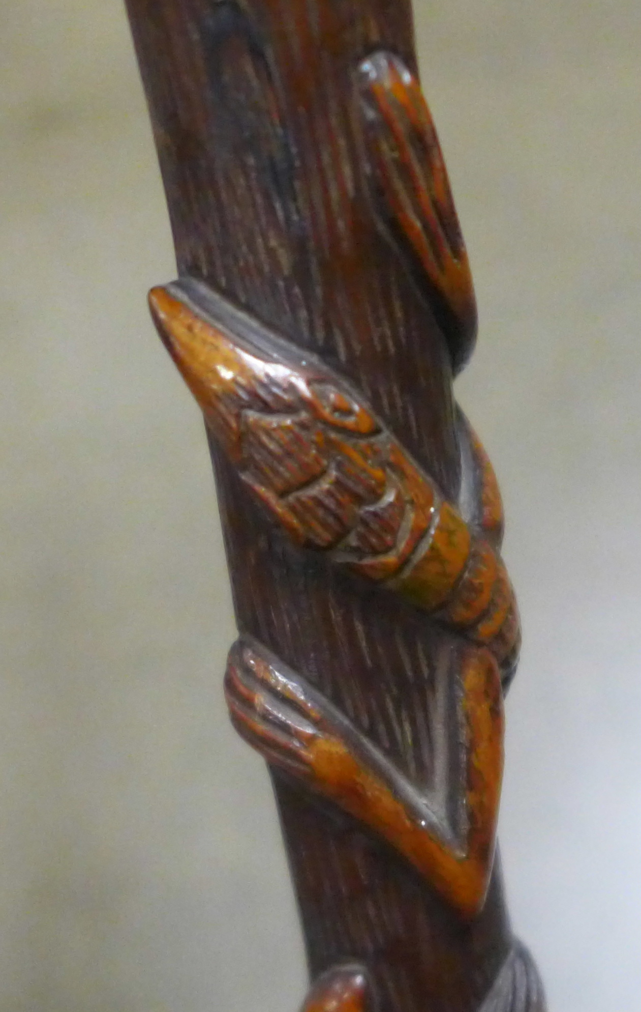 A carved wooden walking stick, tropical hardwood, decorated with snakes, lizards, birds and mythical - Image 4 of 6