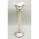 A silver posy vase, 17.6cm tall, 148g (weighted base)