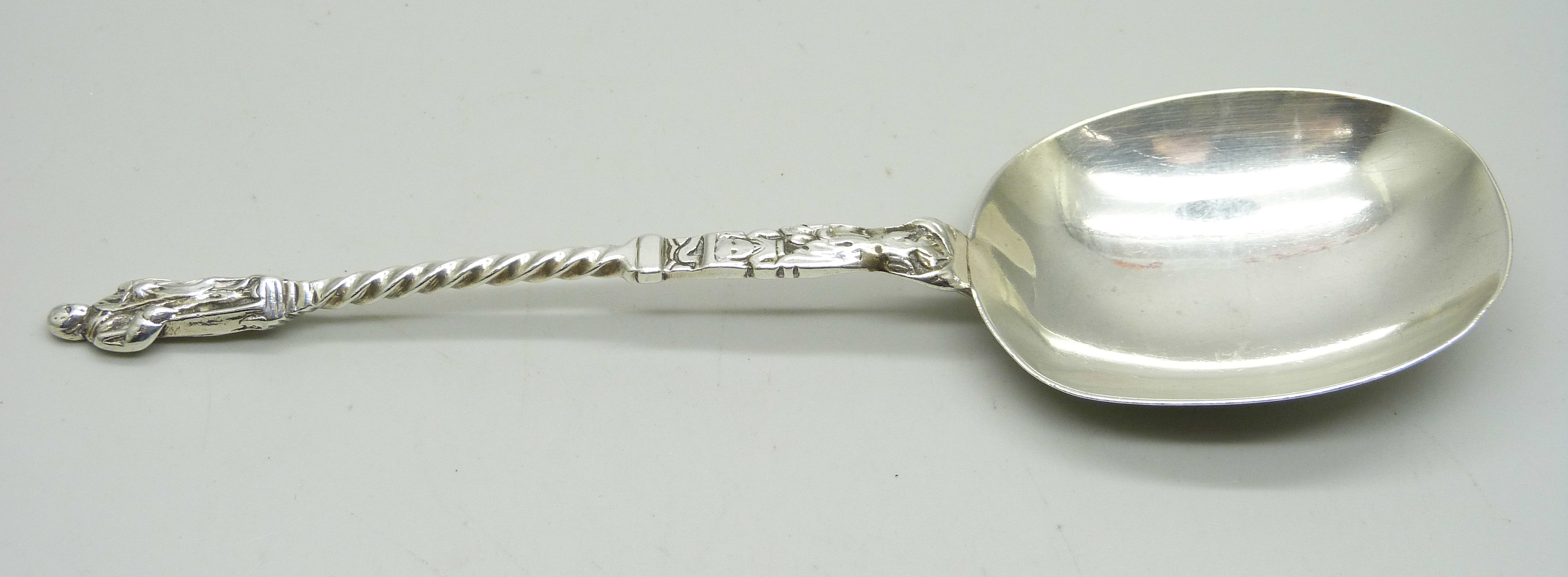 A silver Apostle spoon, London 1902, 49g