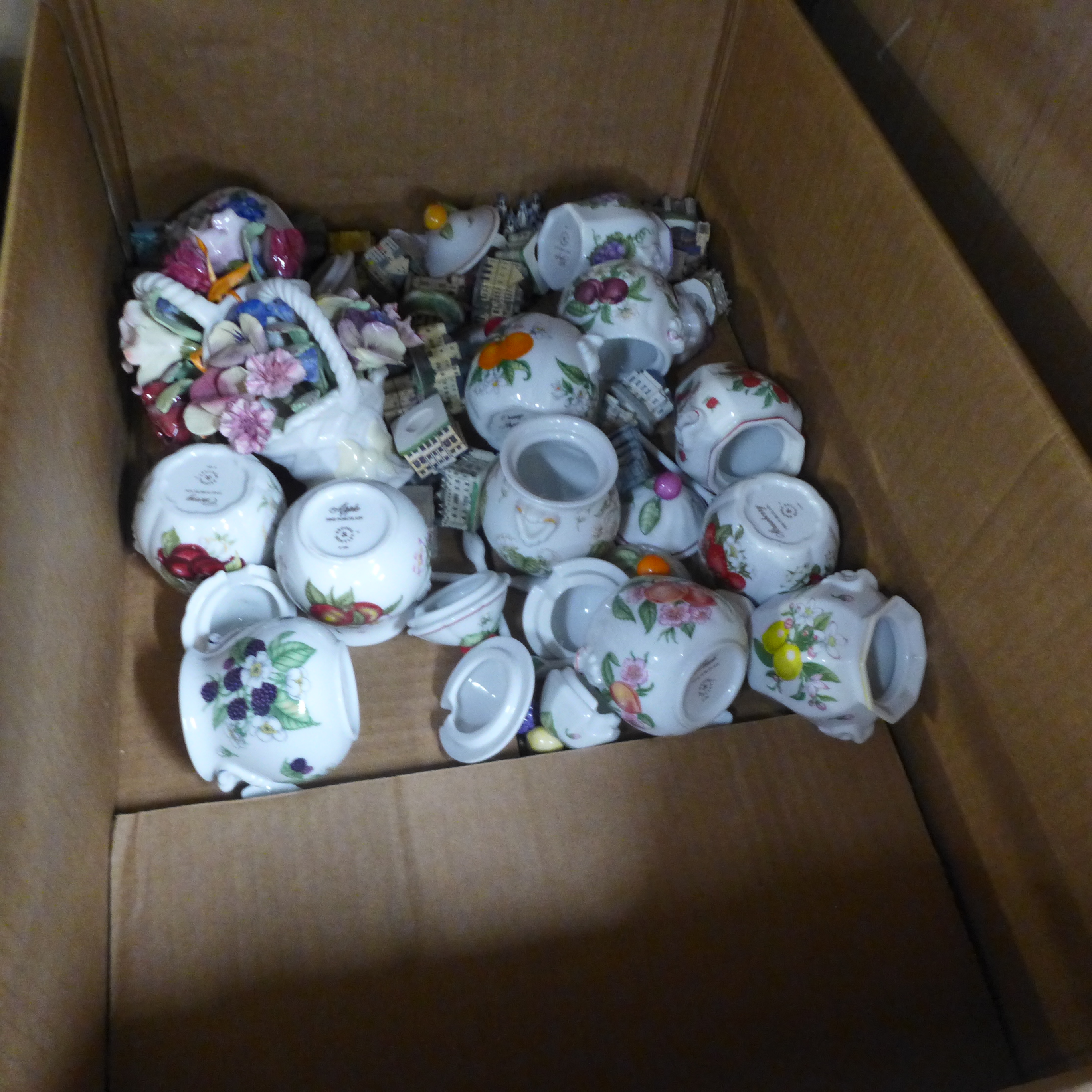 Three boxes of mixed decorative china including small teapots, retro tea wares, Clarice Cliff - Image 4 of 4