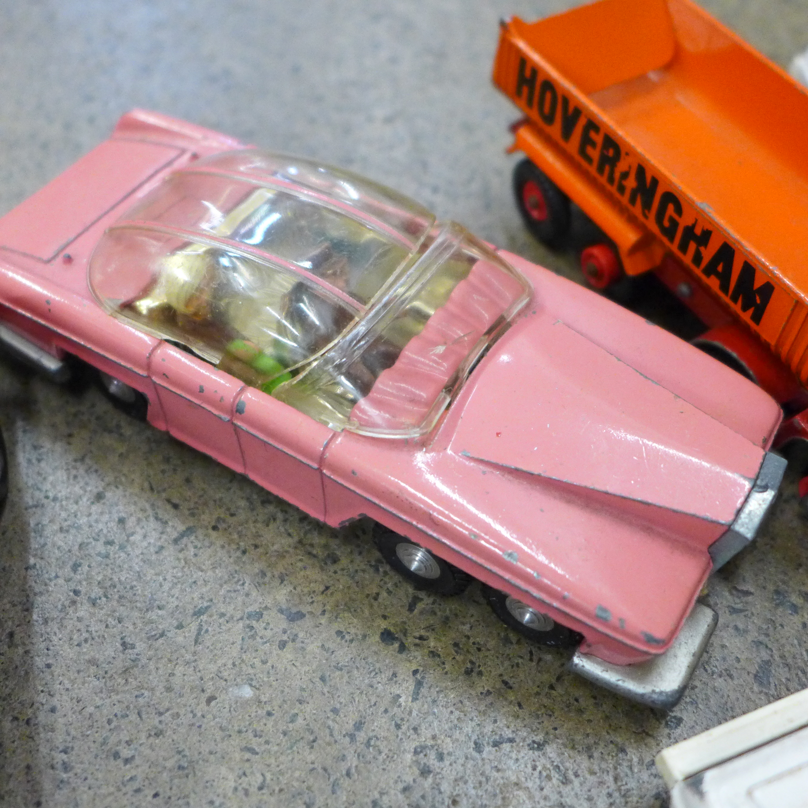 A collection of die-cast vehicles including Dinky and Corgi, Chitty Chitty Bang Bang, James Bond 007 - Image 3 of 4