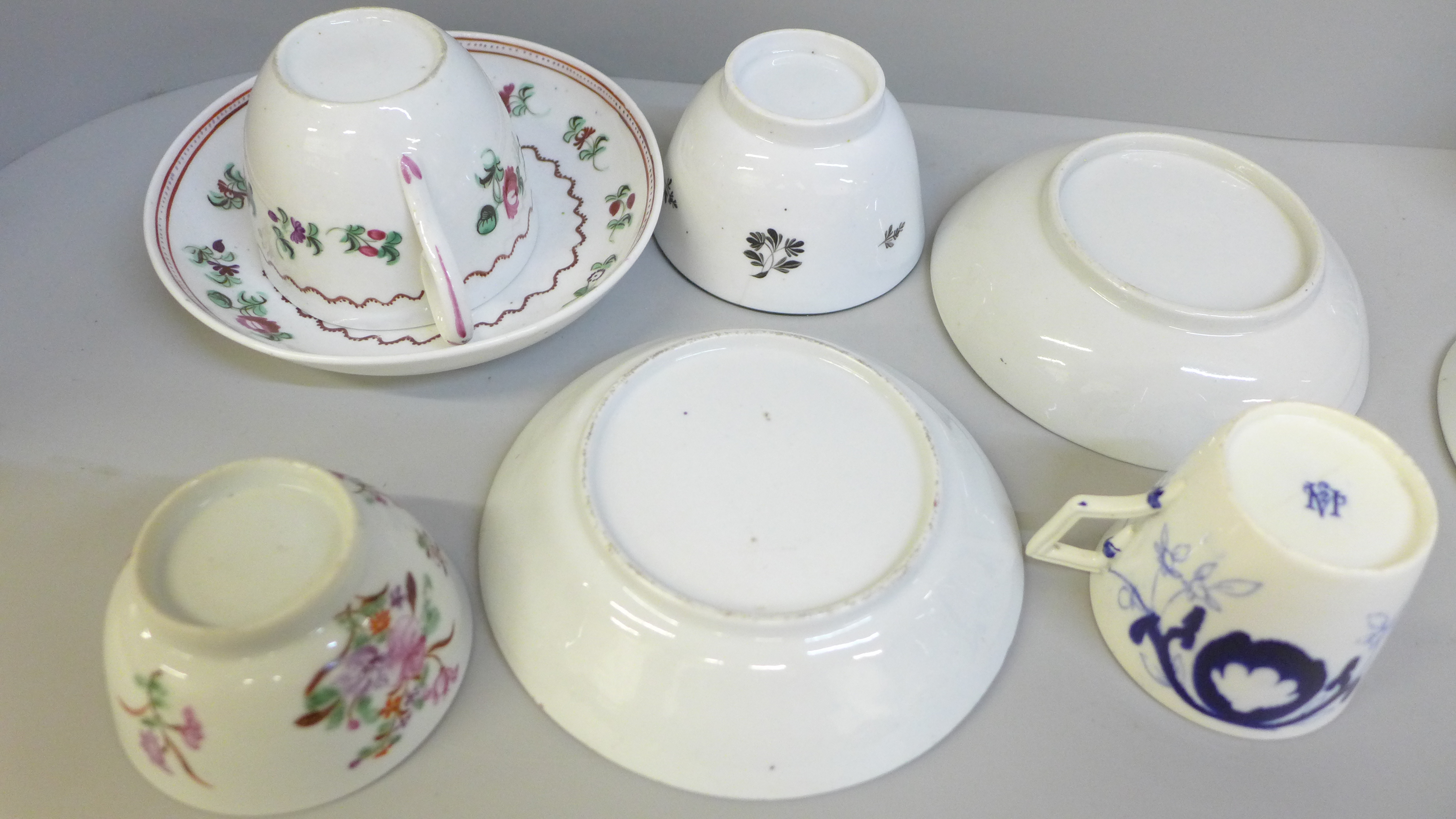 A collection of Georgian porcelain, two pieces a/f, a Chinese blue and white cup and saucer, - Image 5 of 6