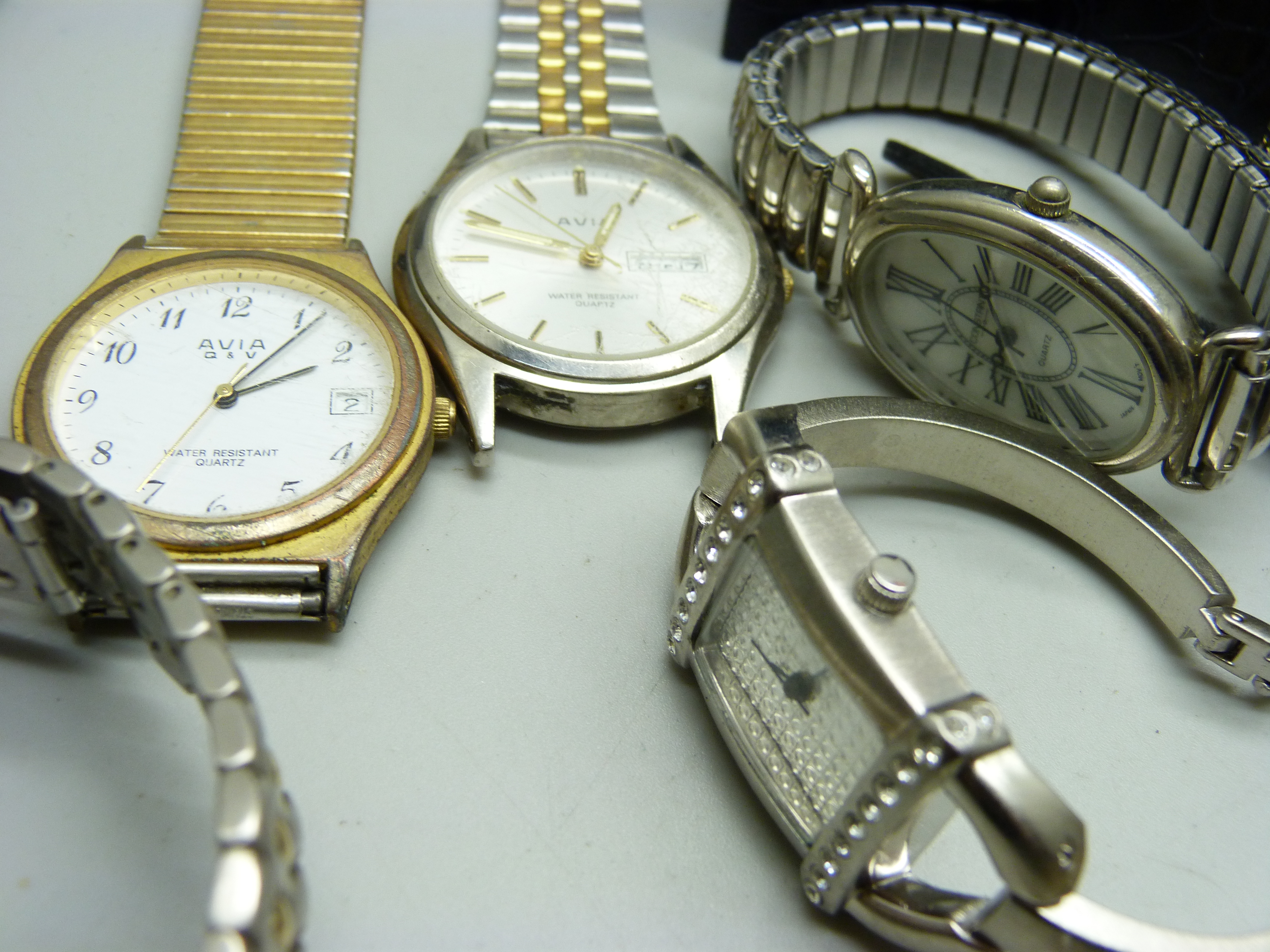 A collection of wristwatches - Bild 5 aus 5