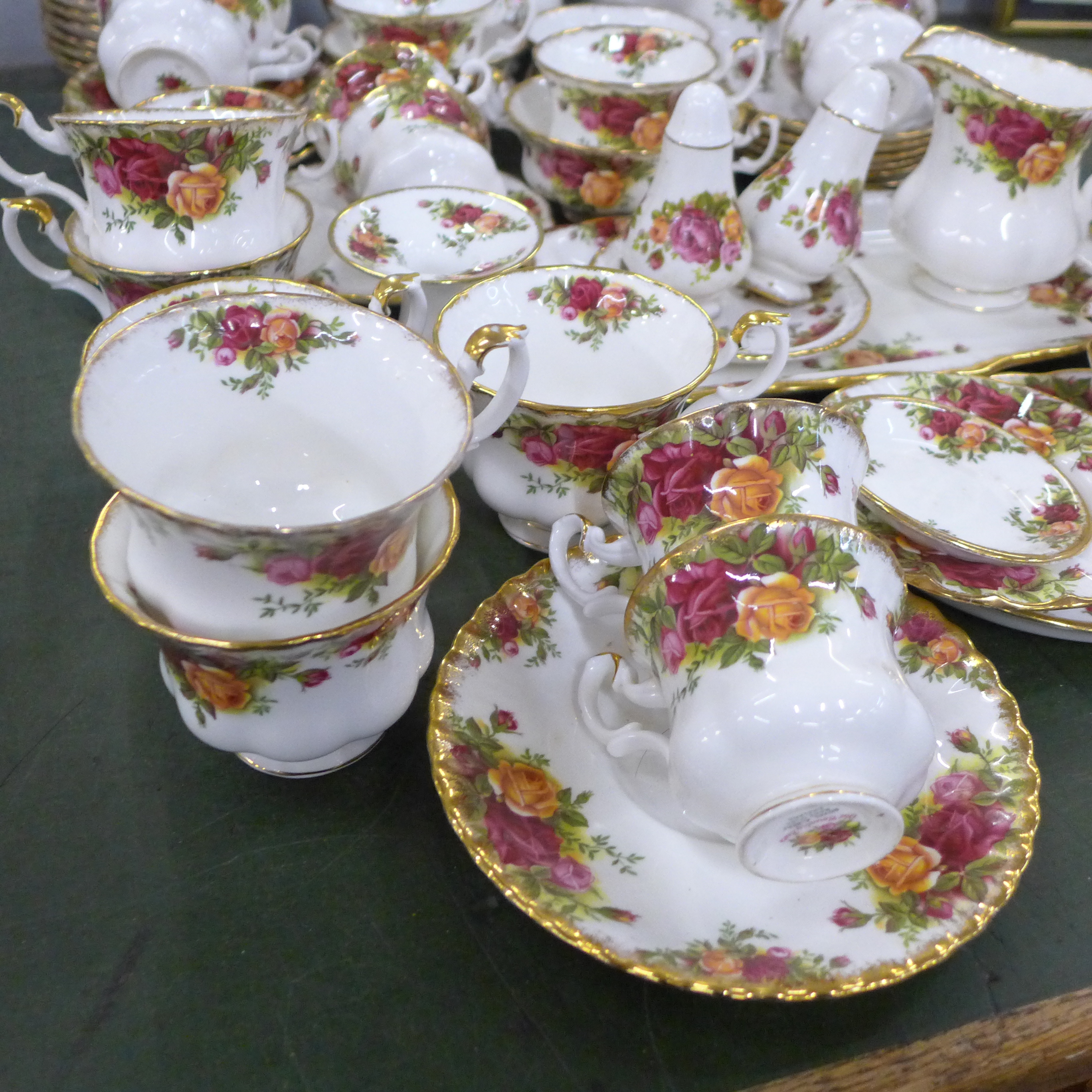 A collection of Royal Albert Old Country Roses tea and coffee wares (coffee pot and milk jug a/ - Image 5 of 11