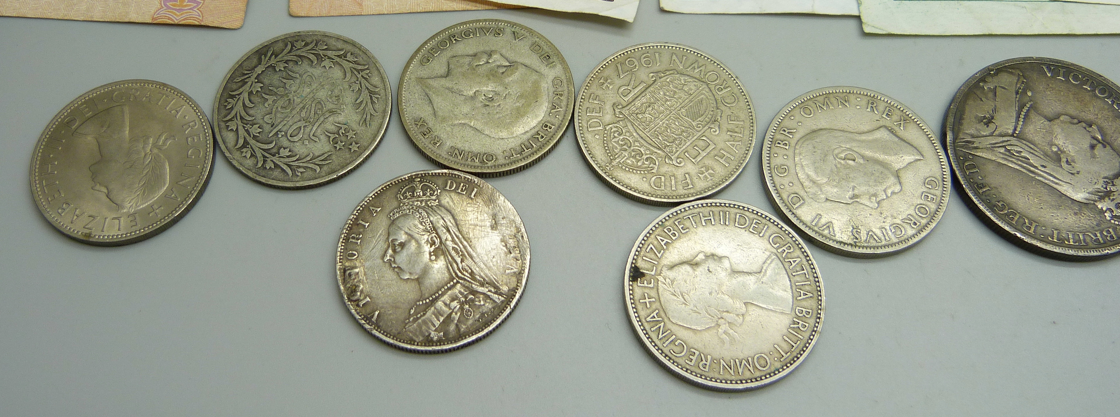 A collection of foreign bank notes, British and foreign coins including an 1889 crown and 1887 - Image 4 of 5