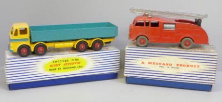 Two Dinky Supertoys die-cast model vehicles, Leyland Octopus Wagon 934 and Fire Engine with