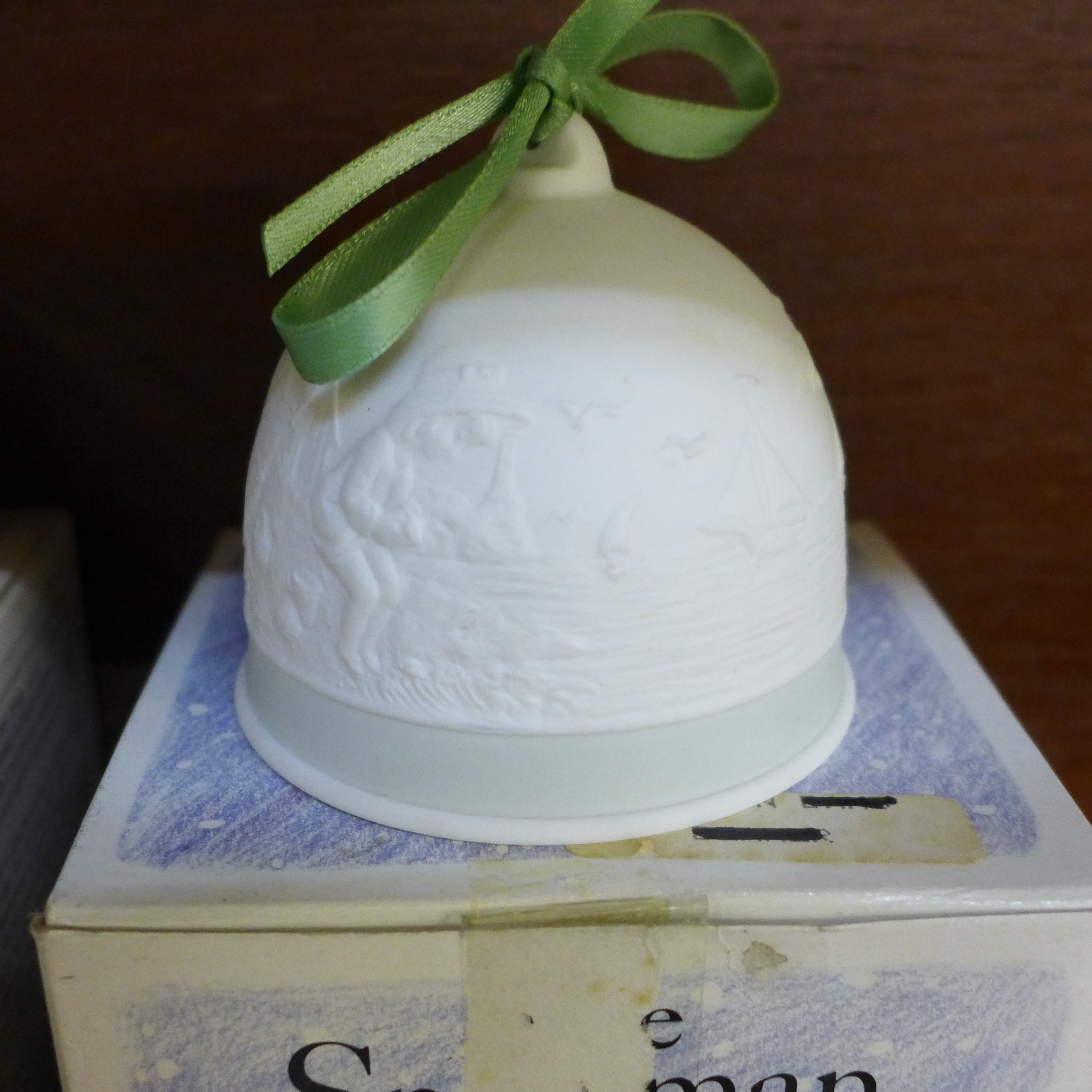 Fourteen Lladro anniversary bells, most in original boxes, 1990 onwards - Image 4 of 4