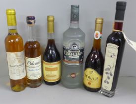 A collection of alcohol including Russian Standard Vodka (six bottles) **PLEASE NOTE THIS LOT IS NOT