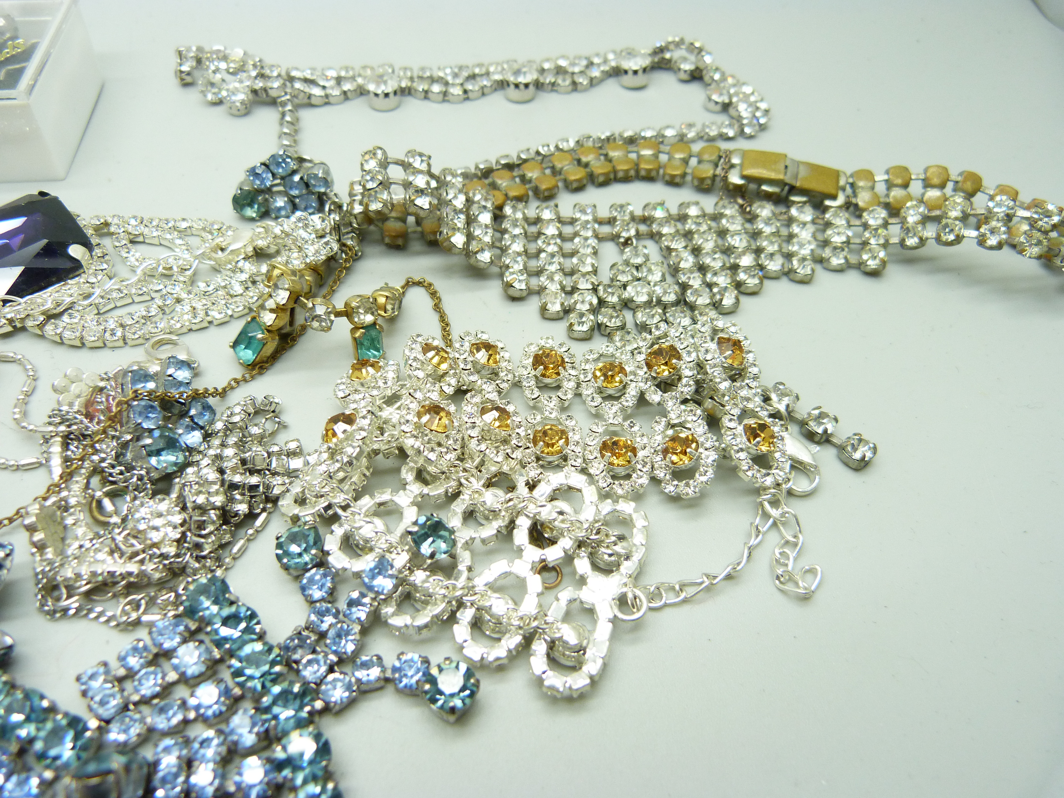 A collection of paste set costume jewellery - Image 4 of 5