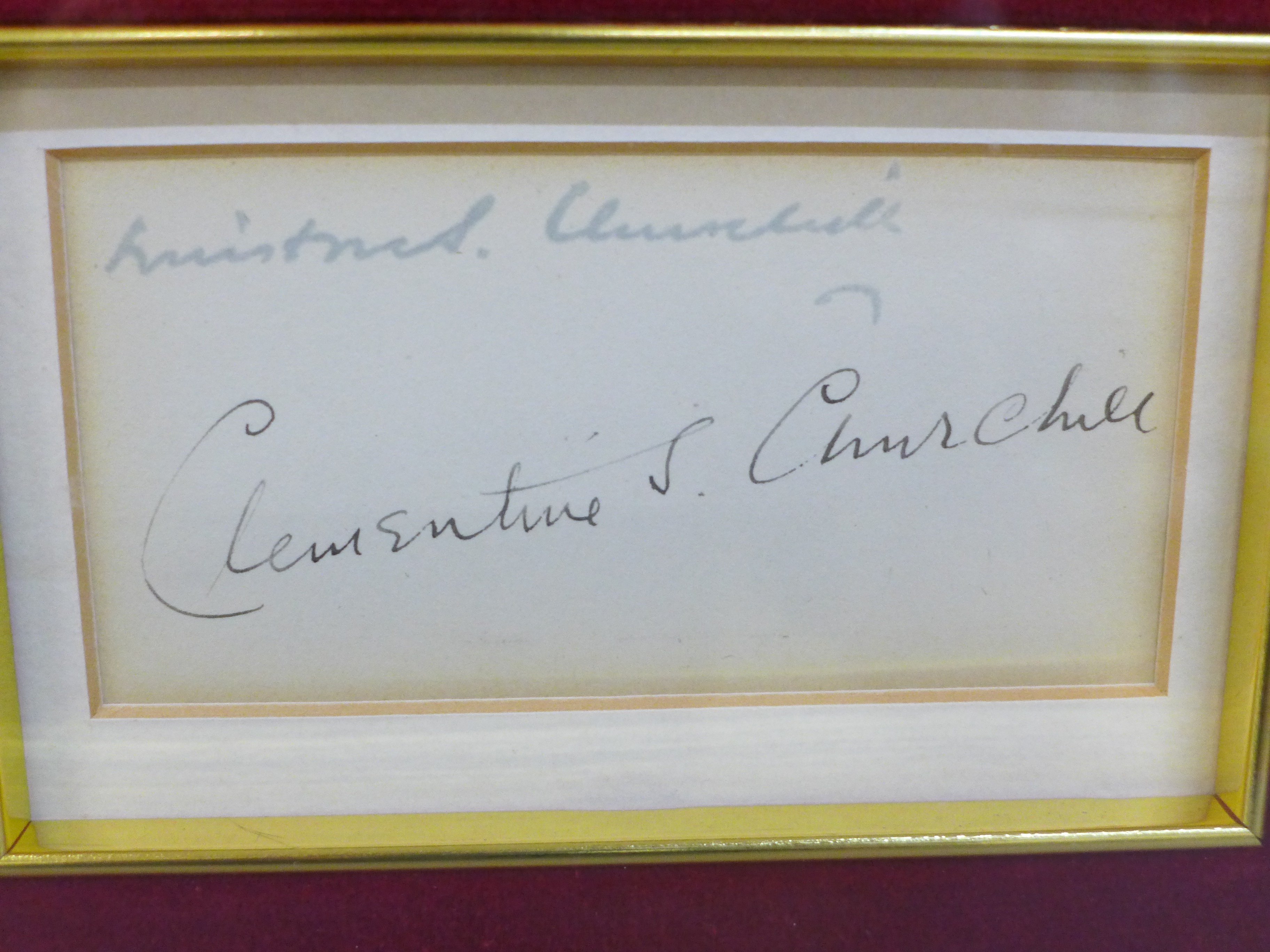 Sir Winston Churchill and Clementine Churchill autograph and photograph display with A Sign of the - Bild 3 aus 3