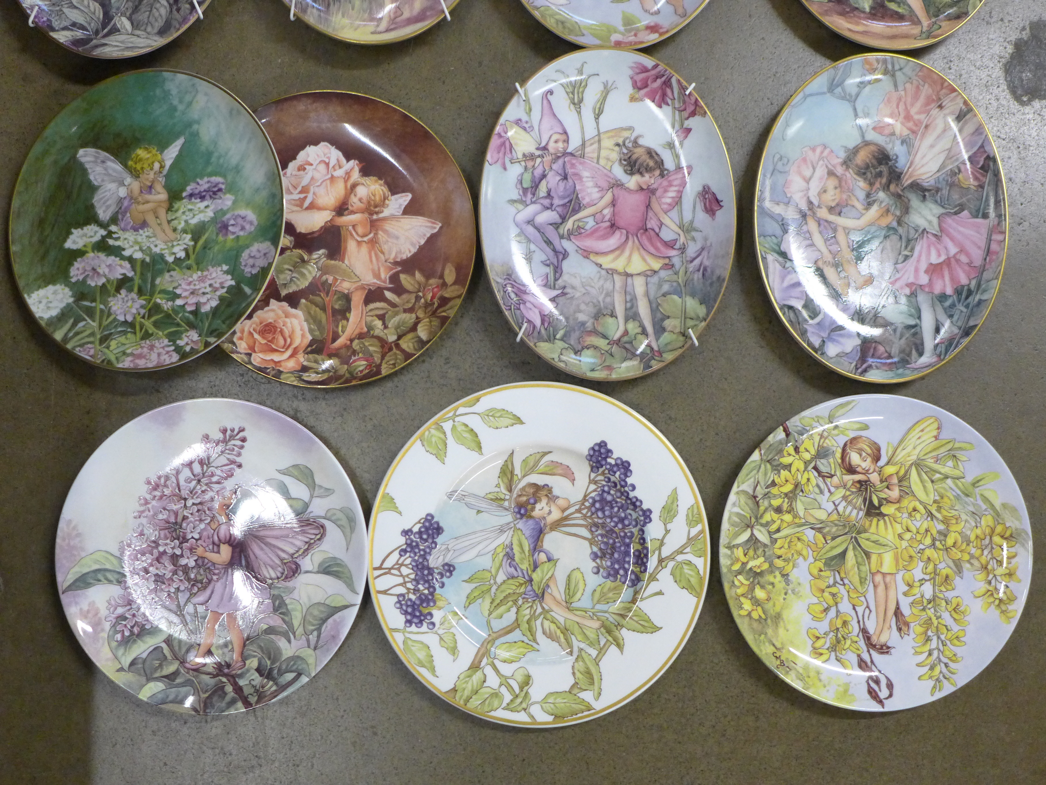 Flower Fairy collectors plates; two Villeroy & Boch, two Wedgwood, one Border and ten Royal - Image 3 of 3