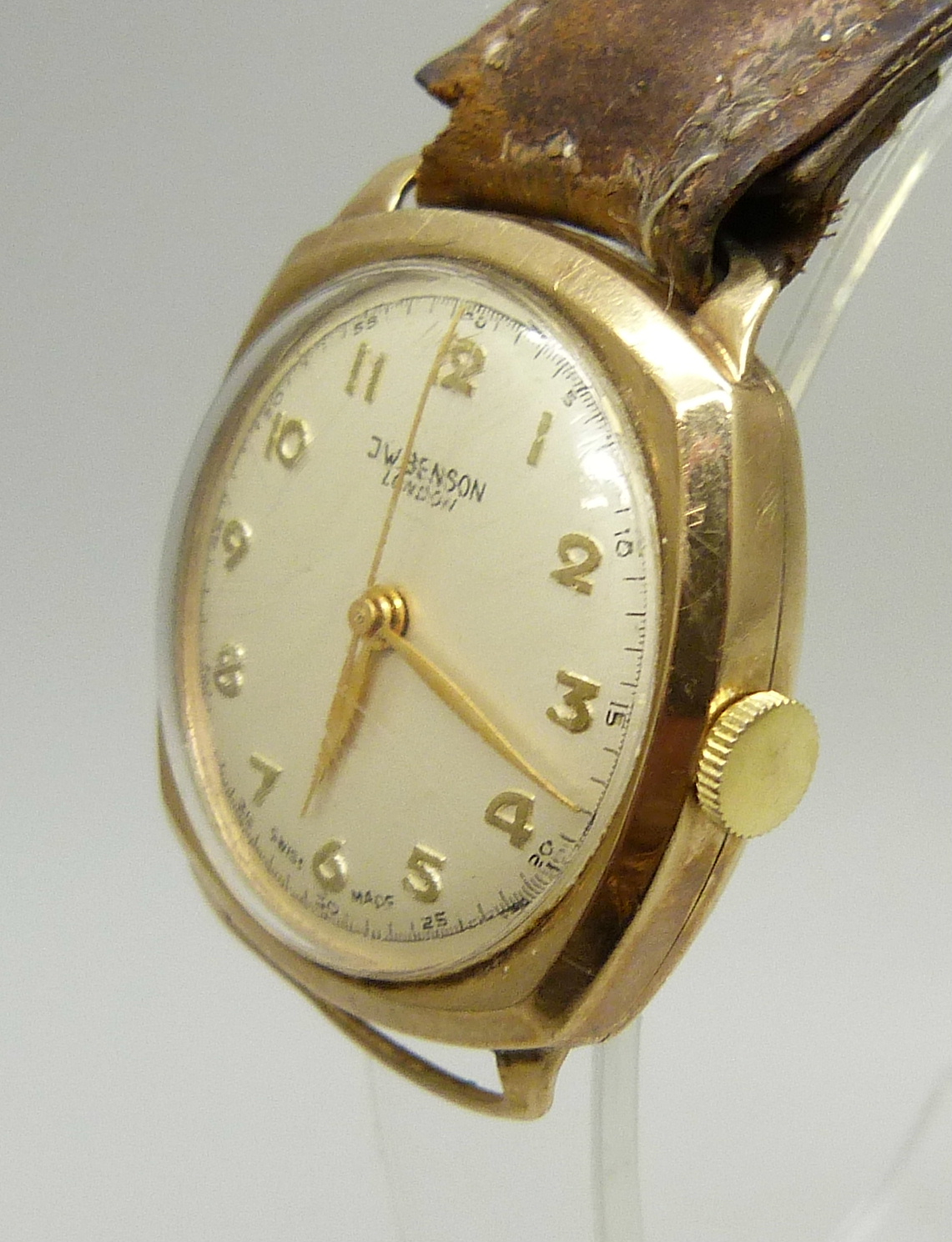 A J.W. Benson gentleman's 9ct gold cased wristwatch with original purchase receipt dated 1961 and - Bild 2 aus 7