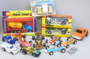 Two WhizzWheels F1 cars, boxed, other F1 cars, Barton Toys Garage accessories, etc.
