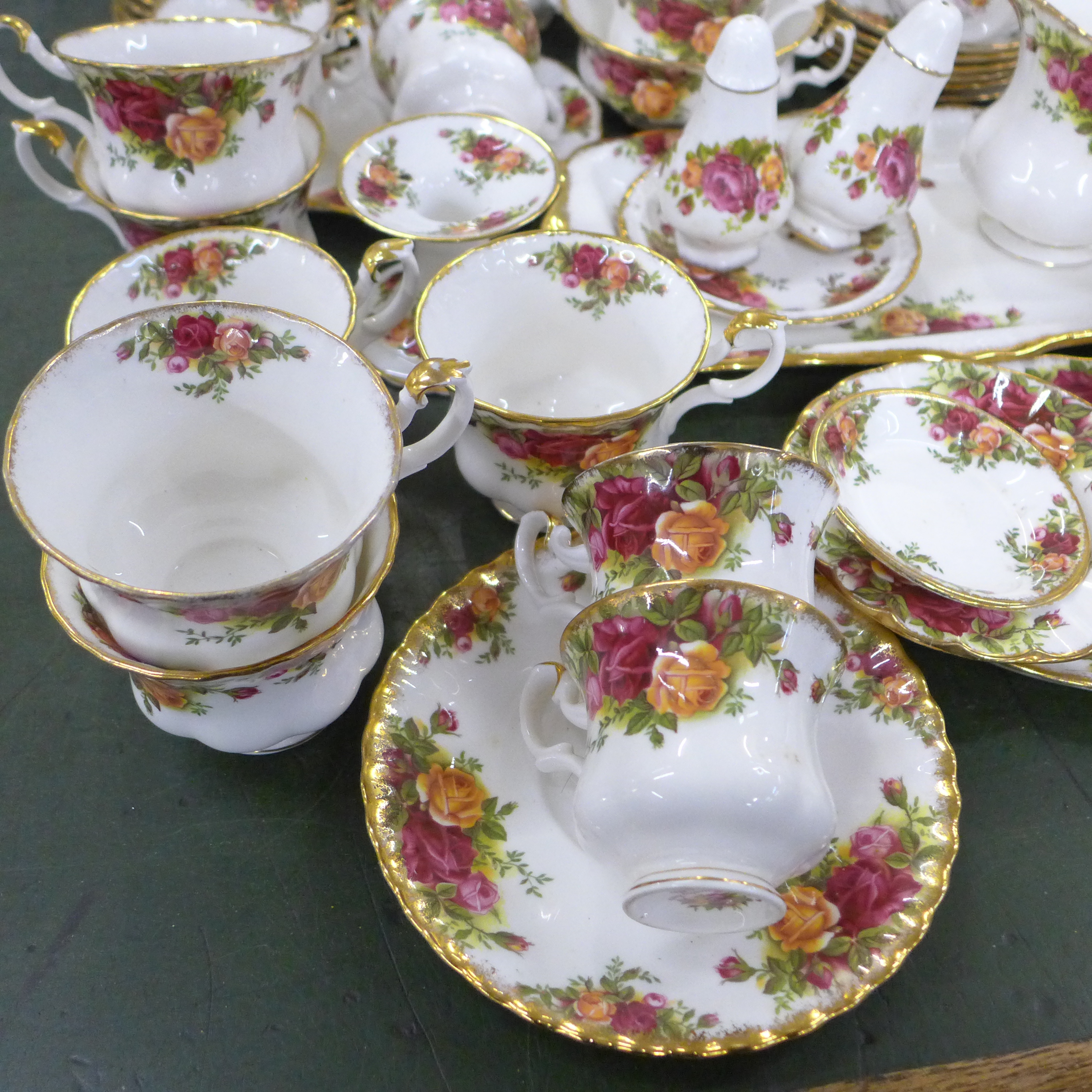 A collection of Royal Albert Old Country Roses tea and coffee wares (coffee pot and milk jug a/ - Image 6 of 11