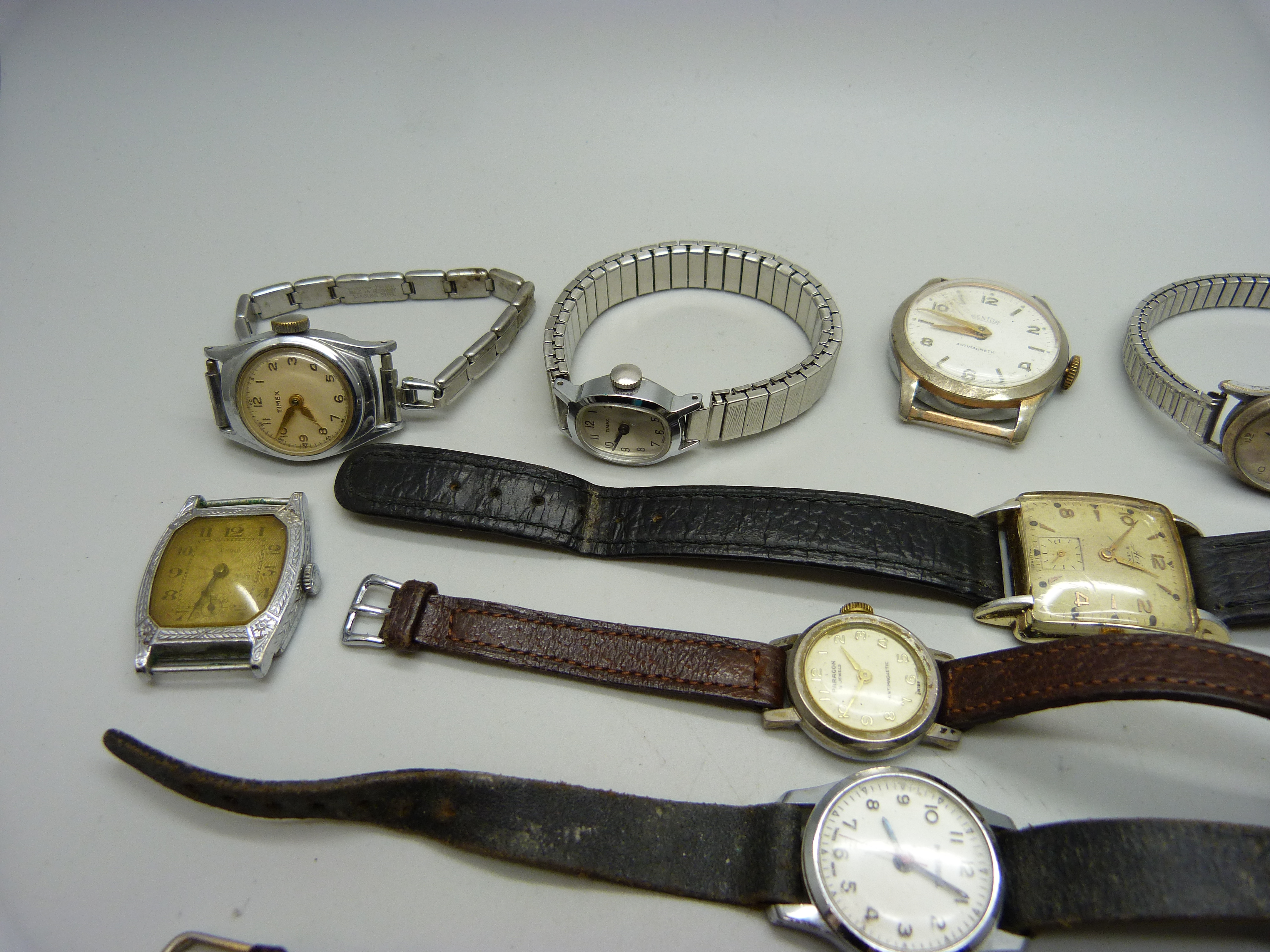 A collection of lady's and gentleman's mechanical wristwatches - Image 4 of 5