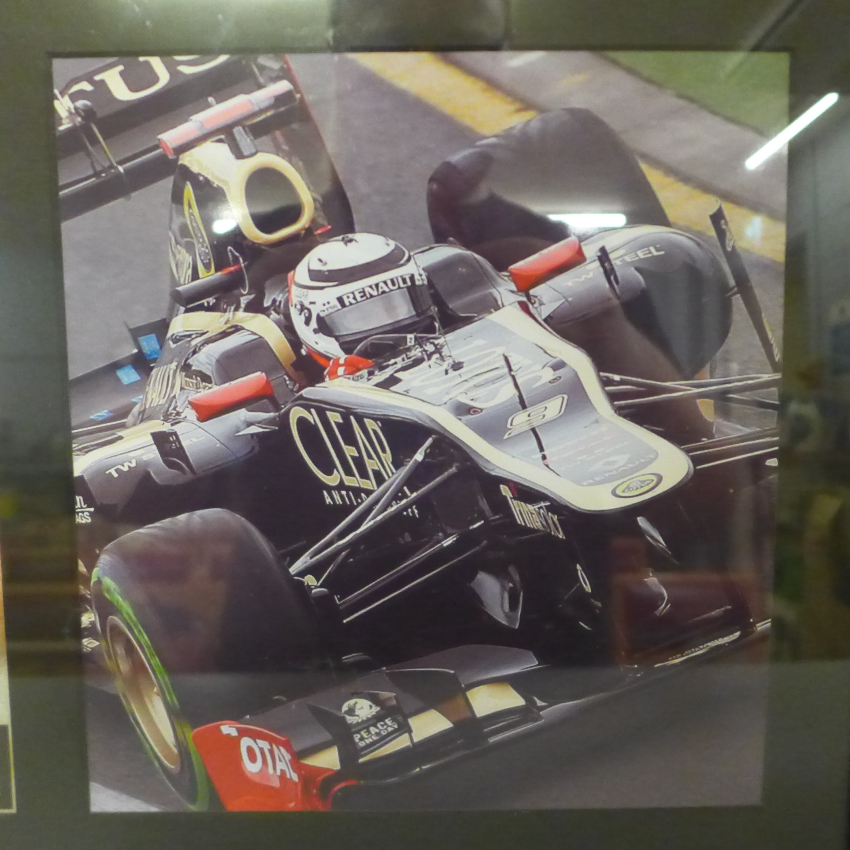 Three motor racing autograph displays, Jean-Eric Vergne, Mark Webber and Kimi Räikkönen, each with - Bild 9 aus 9