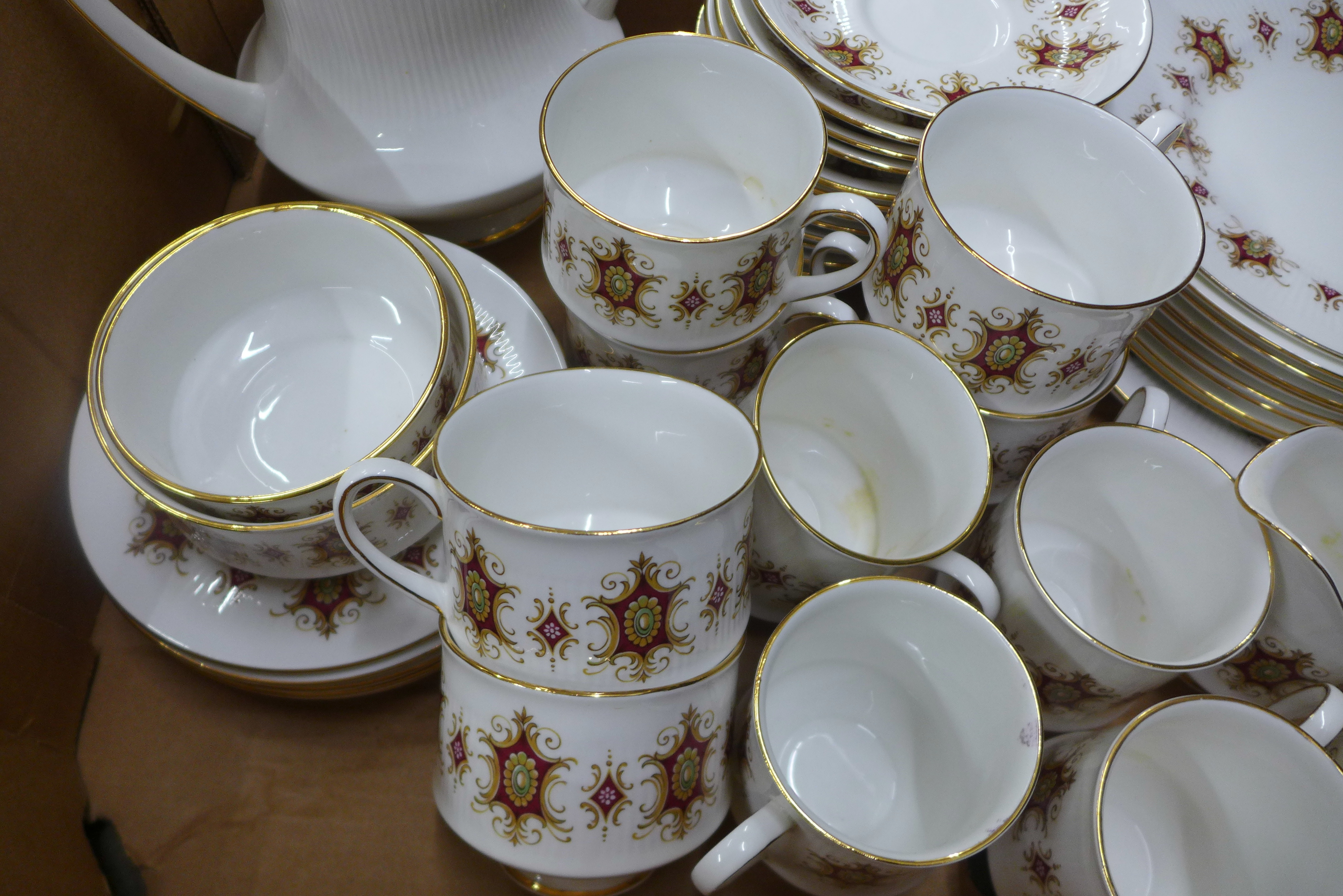 A Paragon Flamenco pattern china tea and coffee service **PLEASE NOTE THIS LOT IS NOT ELIGIBLE FOR - Image 2 of 3