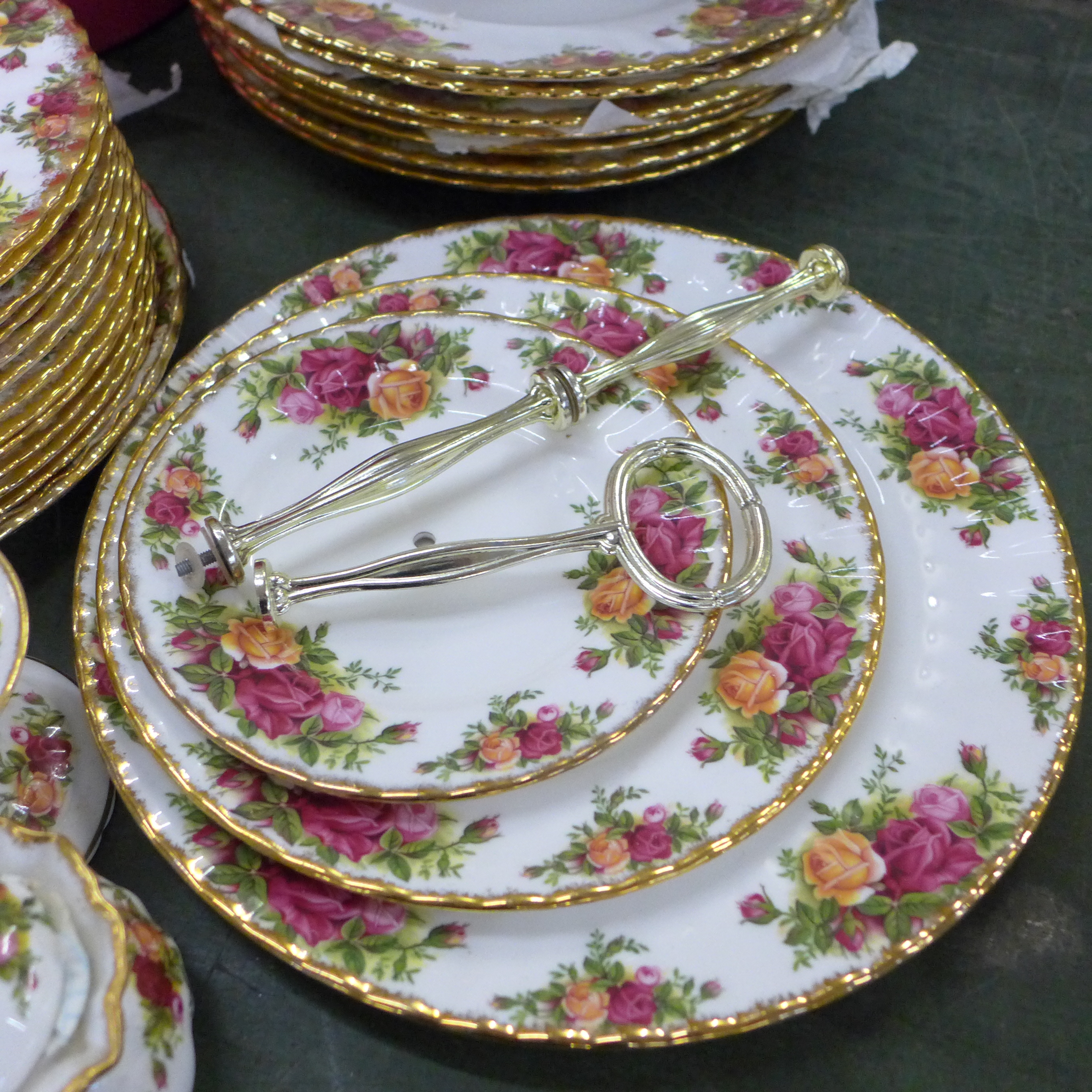 Royal Albert Old Country Roses dinnerwares including seven dinner, twelve side and sixteen tea - Image 4 of 7