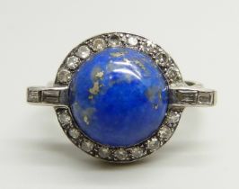 An 18ct white gold Art Deco style lapis lazuli and diamond ring, 7.1g, U