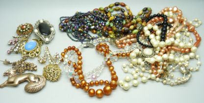 Vintage bead necklaces and brooches