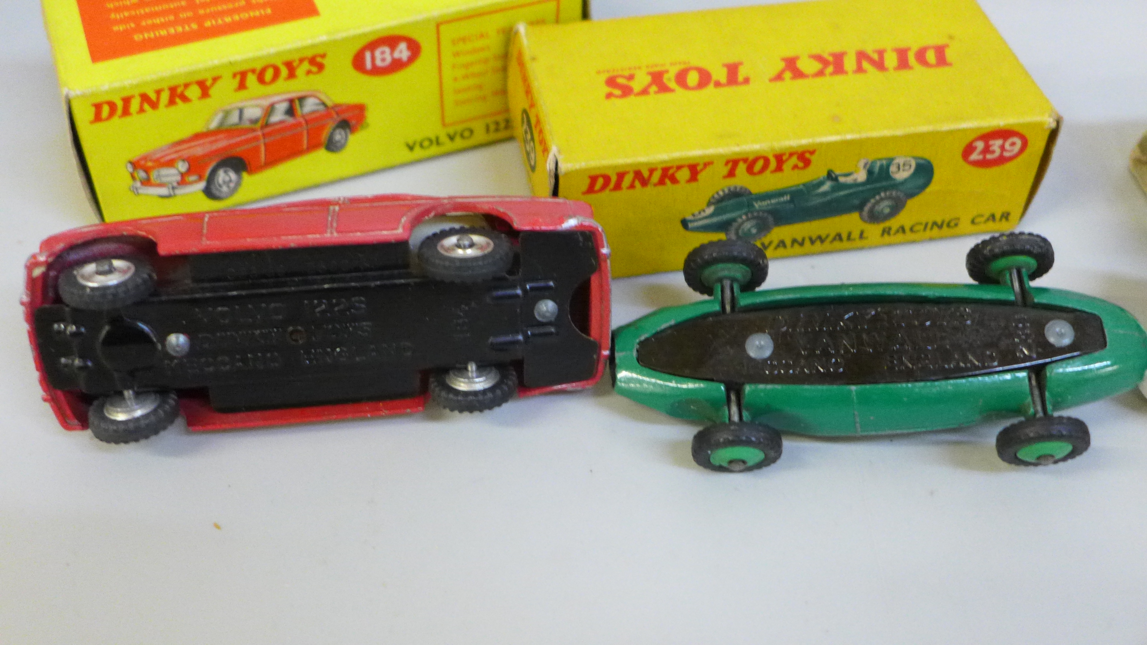 Three Dinky Toys die-cast model vehicles, Volvo 122S 184, Mercedes-Benz 237 and Vanwall Racing Car - Image 6 of 7