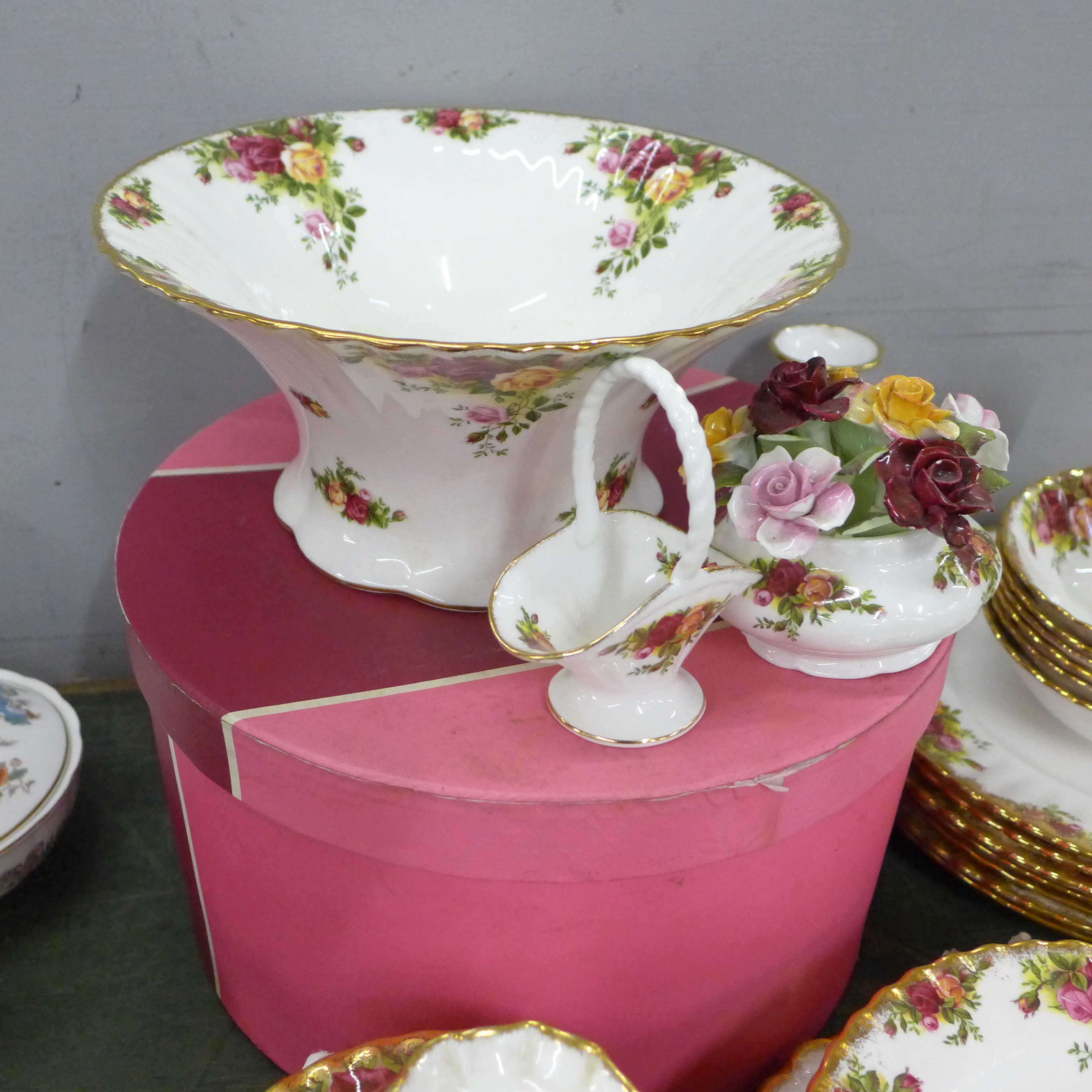Royal Albert Old Country Roses dinnerwares including seven dinner, twelve side and sixteen tea - Image 2 of 7