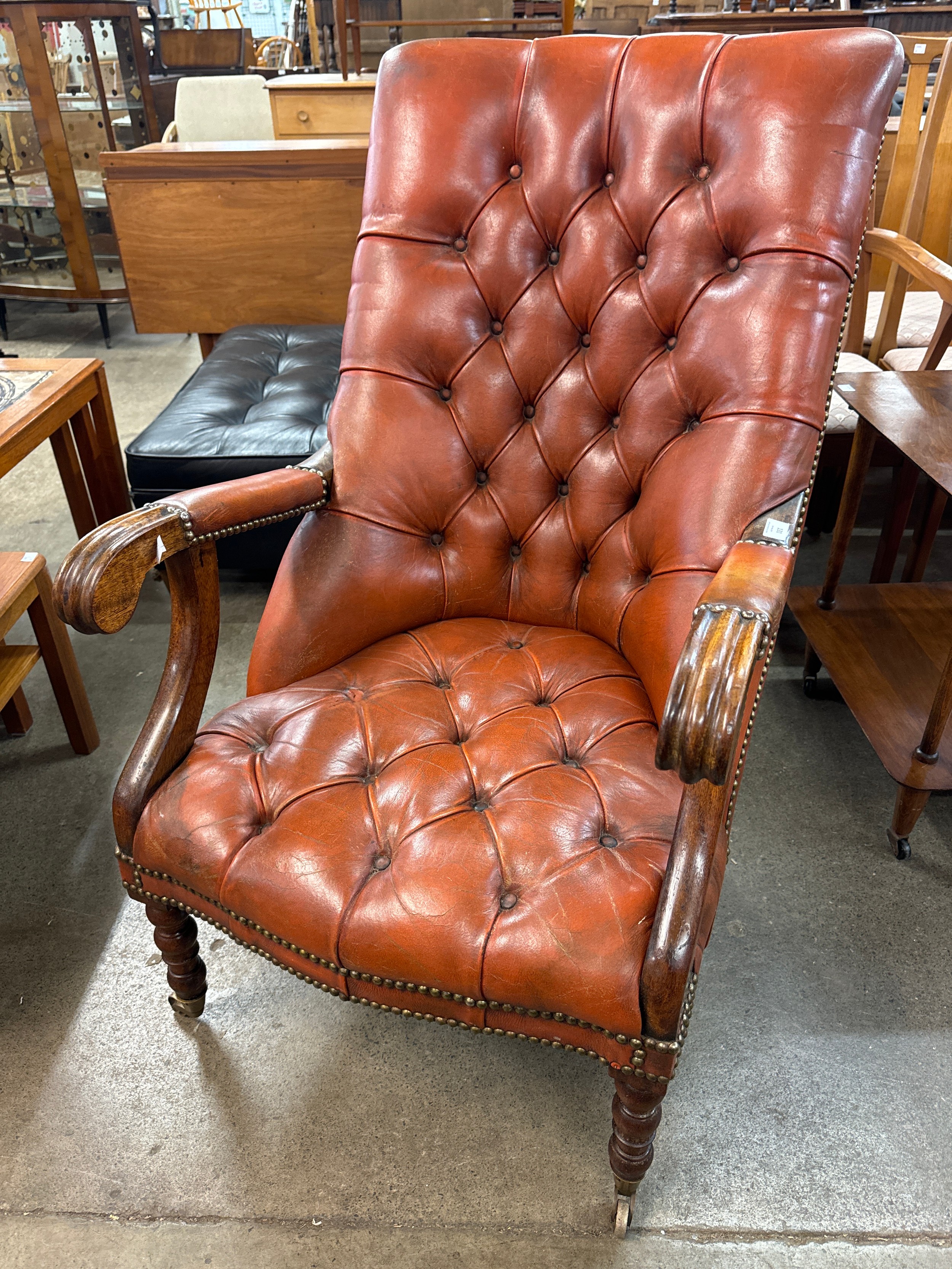 A Regency style mahogany and red leather open armchair - Bild 2 aus 2