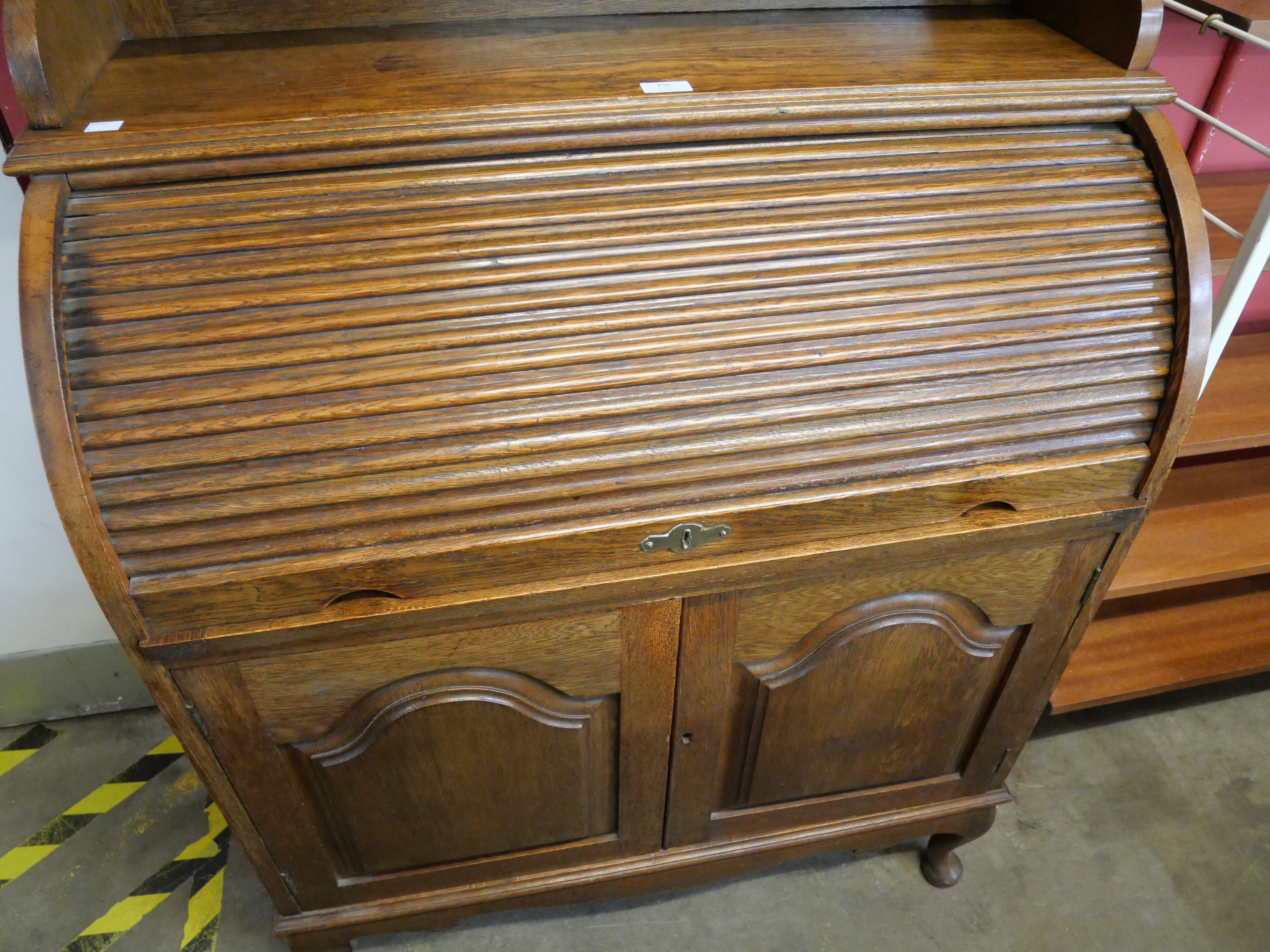 An Edward VII oak tambour bureau bookcase, with Art Nouveau stained glass doors - Image 4 of 6