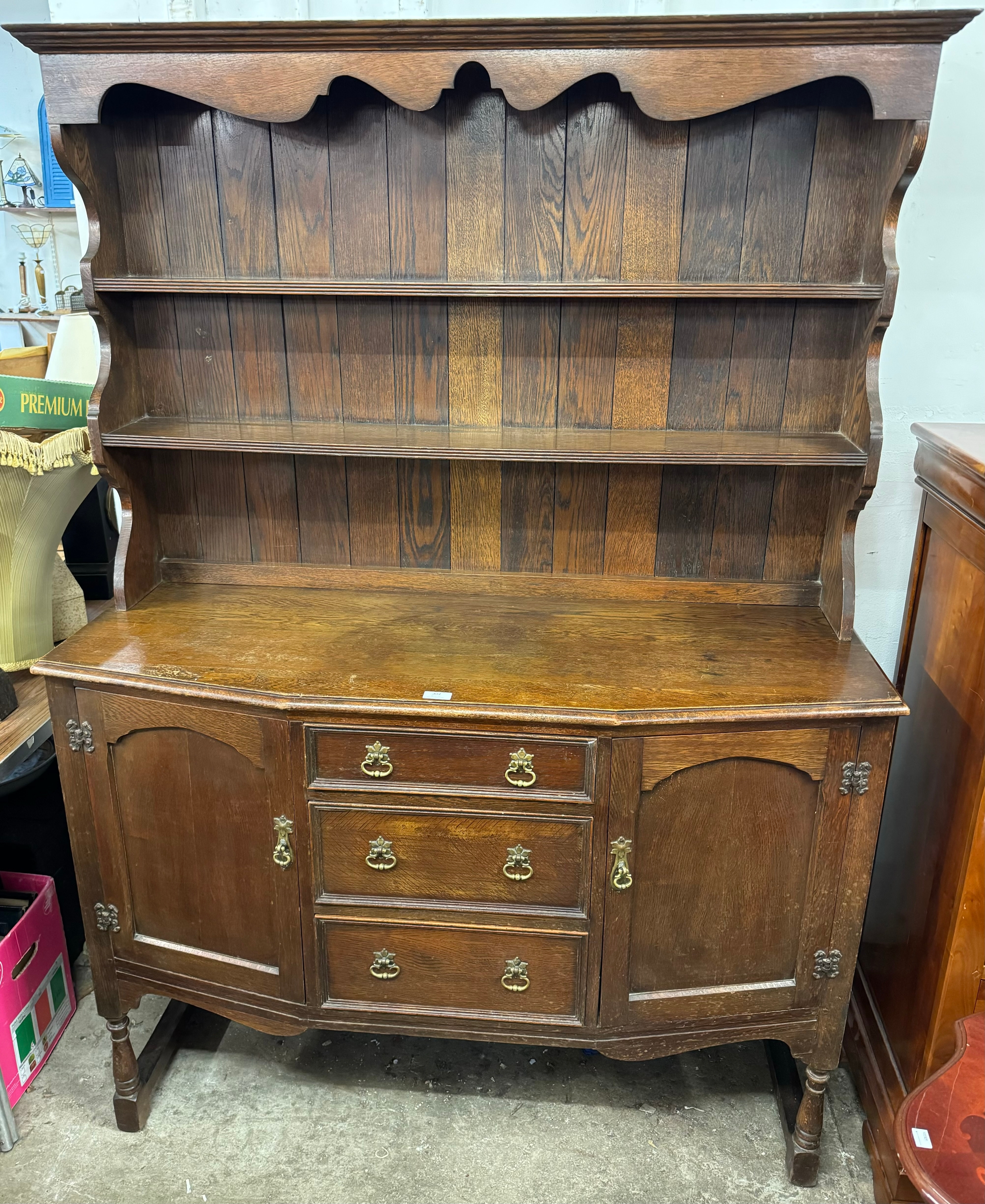 A George III style oak dresser