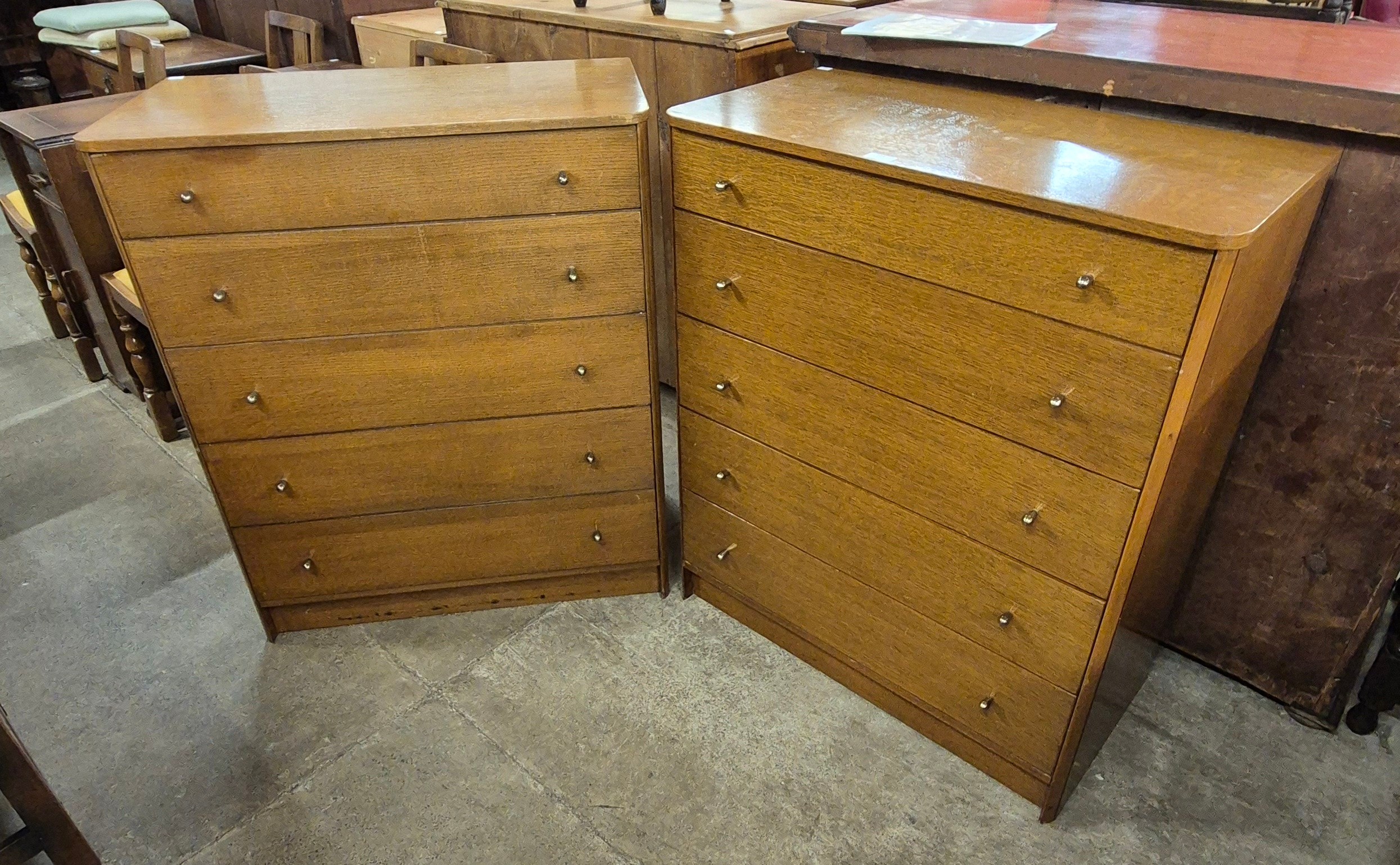 A pair of Austin Suite oak chests of drawers