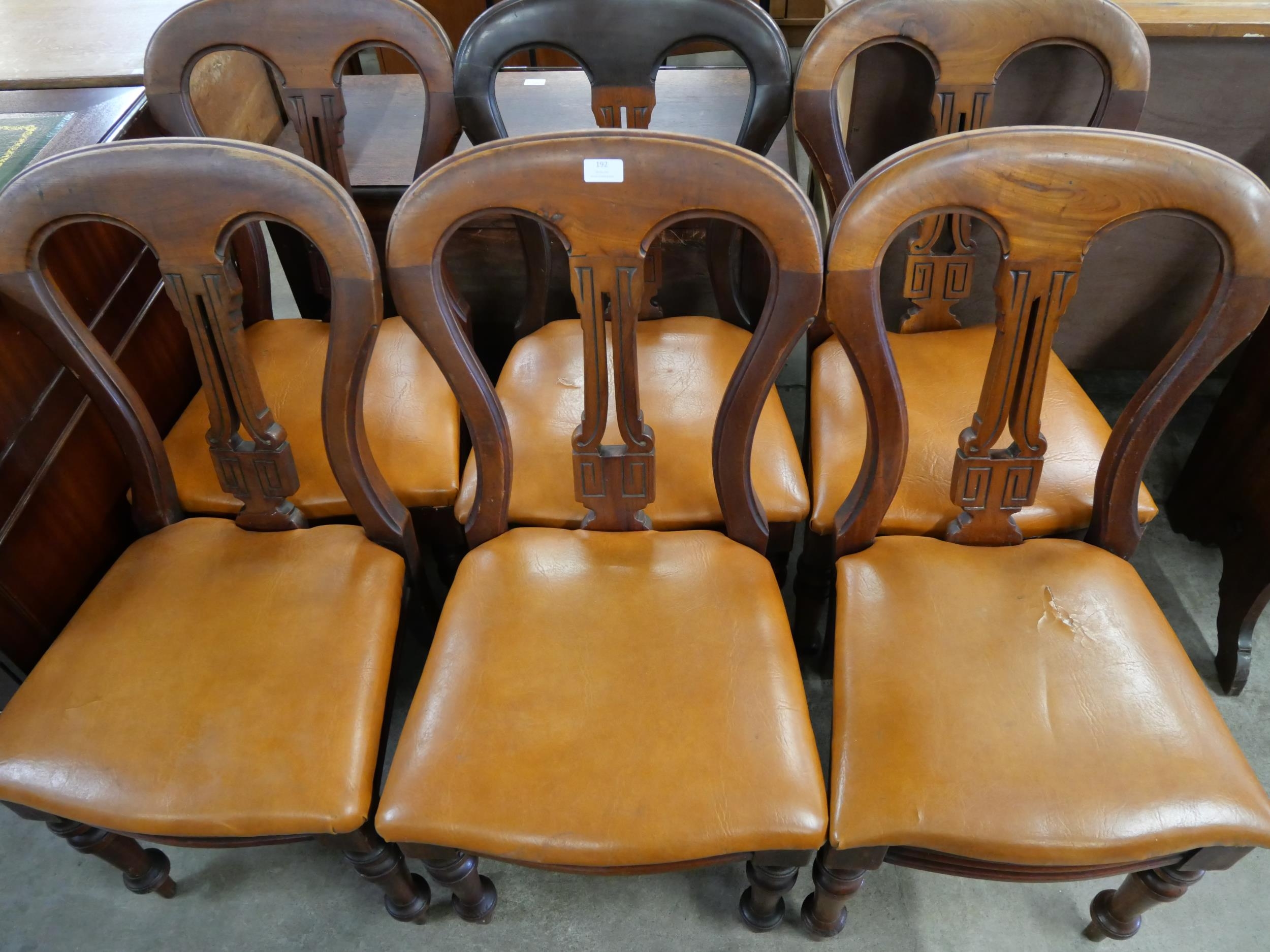 A set of six Victorian mahogany dining chairs - Image 3 of 5