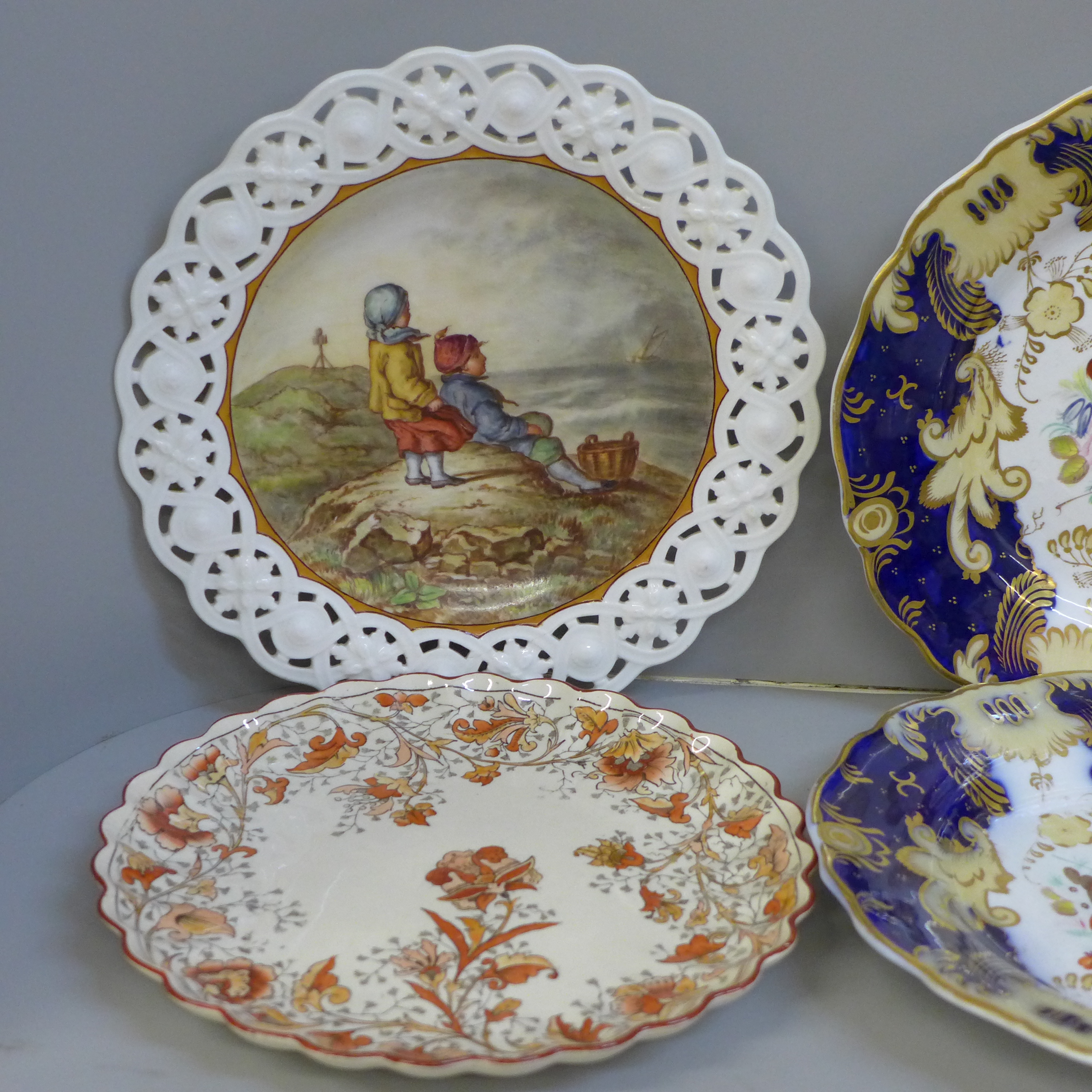 A collection of seven 19th Century/early 20th Century cabinet plates, comprising two pairs and three - Image 2 of 9