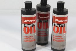 Three Snap-On Cutting Oils for Longer Tool Life CL6 3 x 1 Pint.