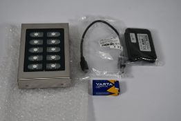 A boxed as new Sotec RF10T Wireless Bumpbar with USB Receiver.