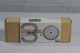 X -Sense Wireless Interlinked Smoke Alarm UK Conforms To En 14604 Photoelectric Sensor 3 Pack.