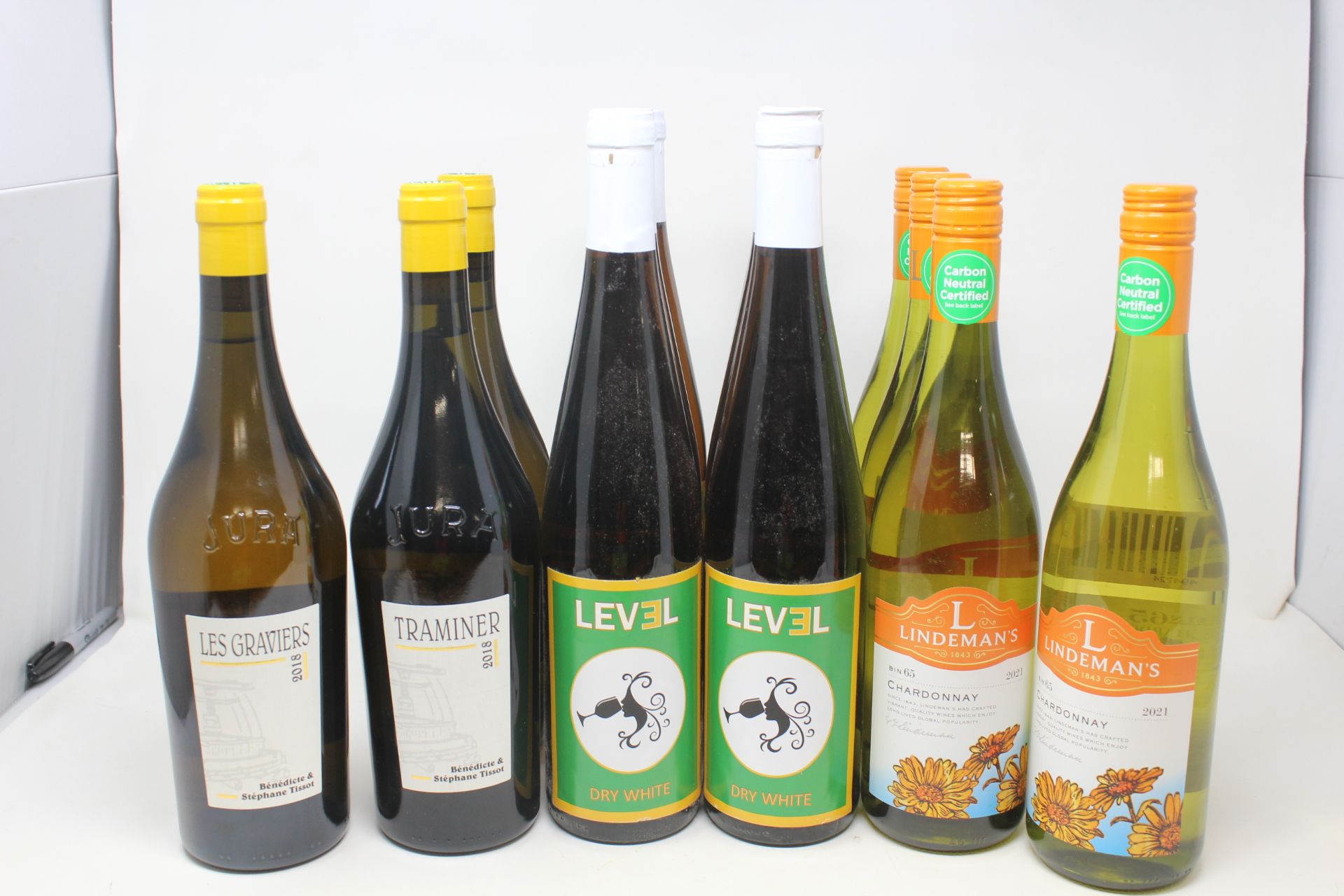 Six Level 2019 dry white wines (6 x 750ml), four Lineman Chardonnay white wines (4 x 750ml), three T