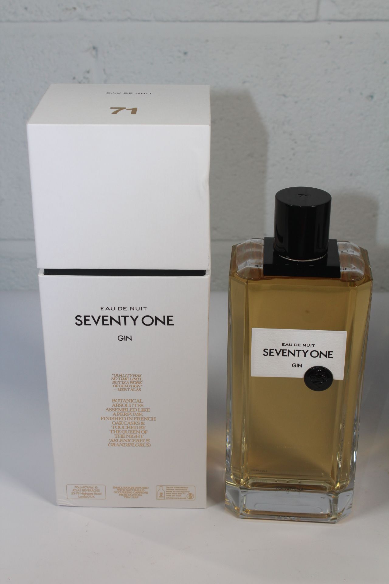 Seventy One Eau De Nuit Gin 700ml.