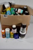 Box of assorted Supplements/Powders to include Vitabright, Wellgard (Expiry from 10/2024).