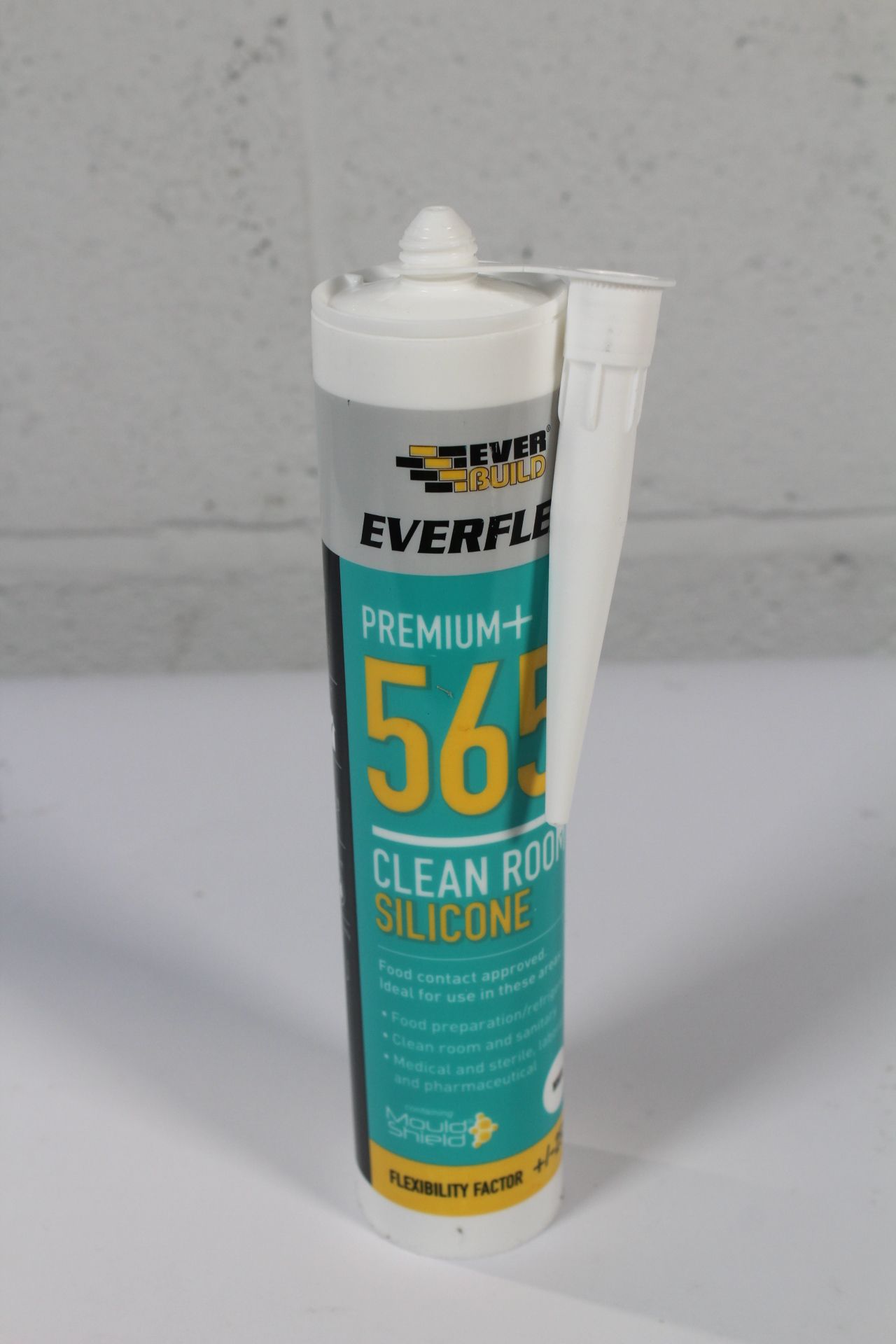 Seventy Five Everbuild 565 Everflex Clean Room Silicone - 295ml (Exp: 06/03/2024).