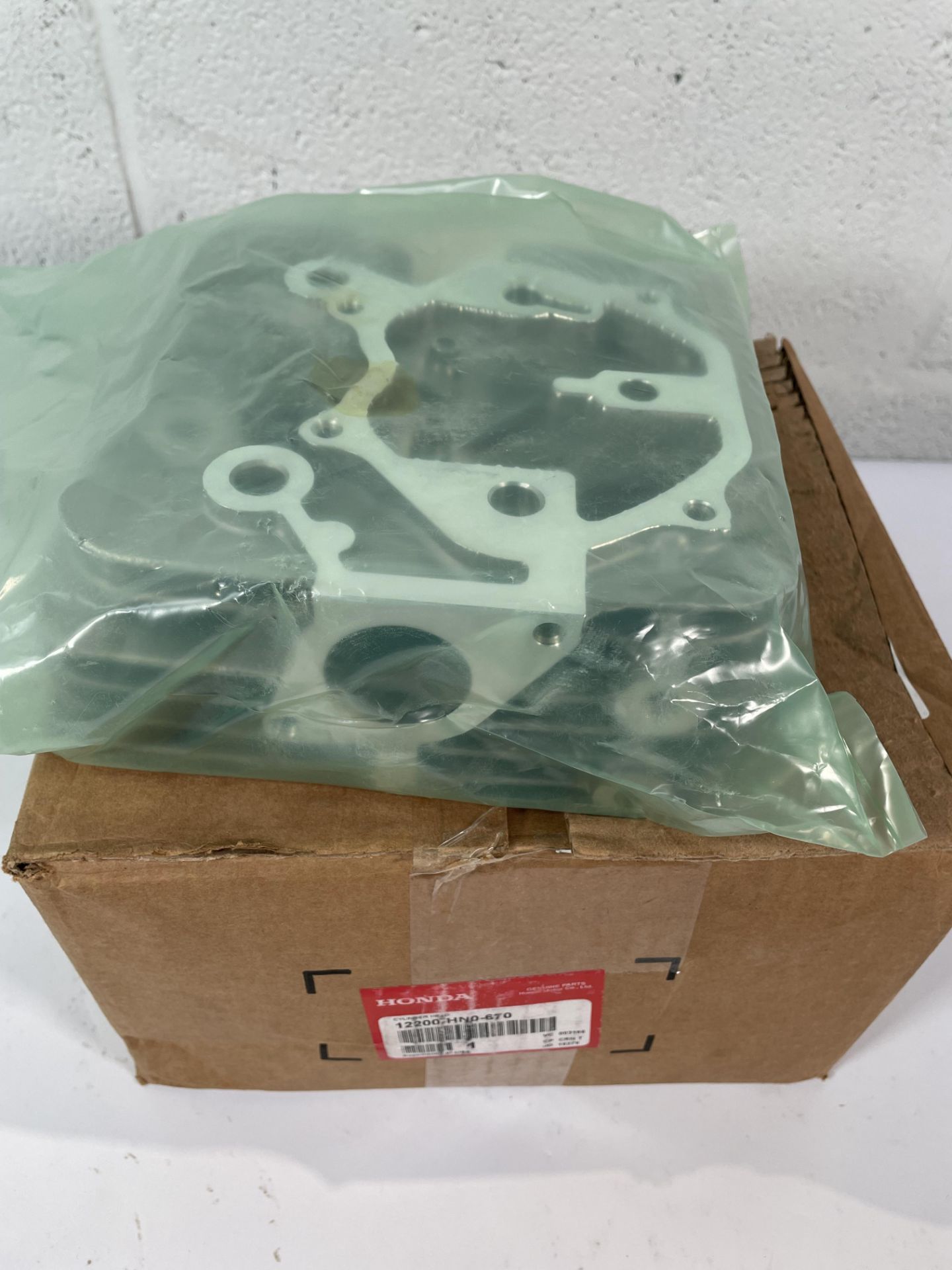 Honda Cylinder Head 12200-HN0-670.