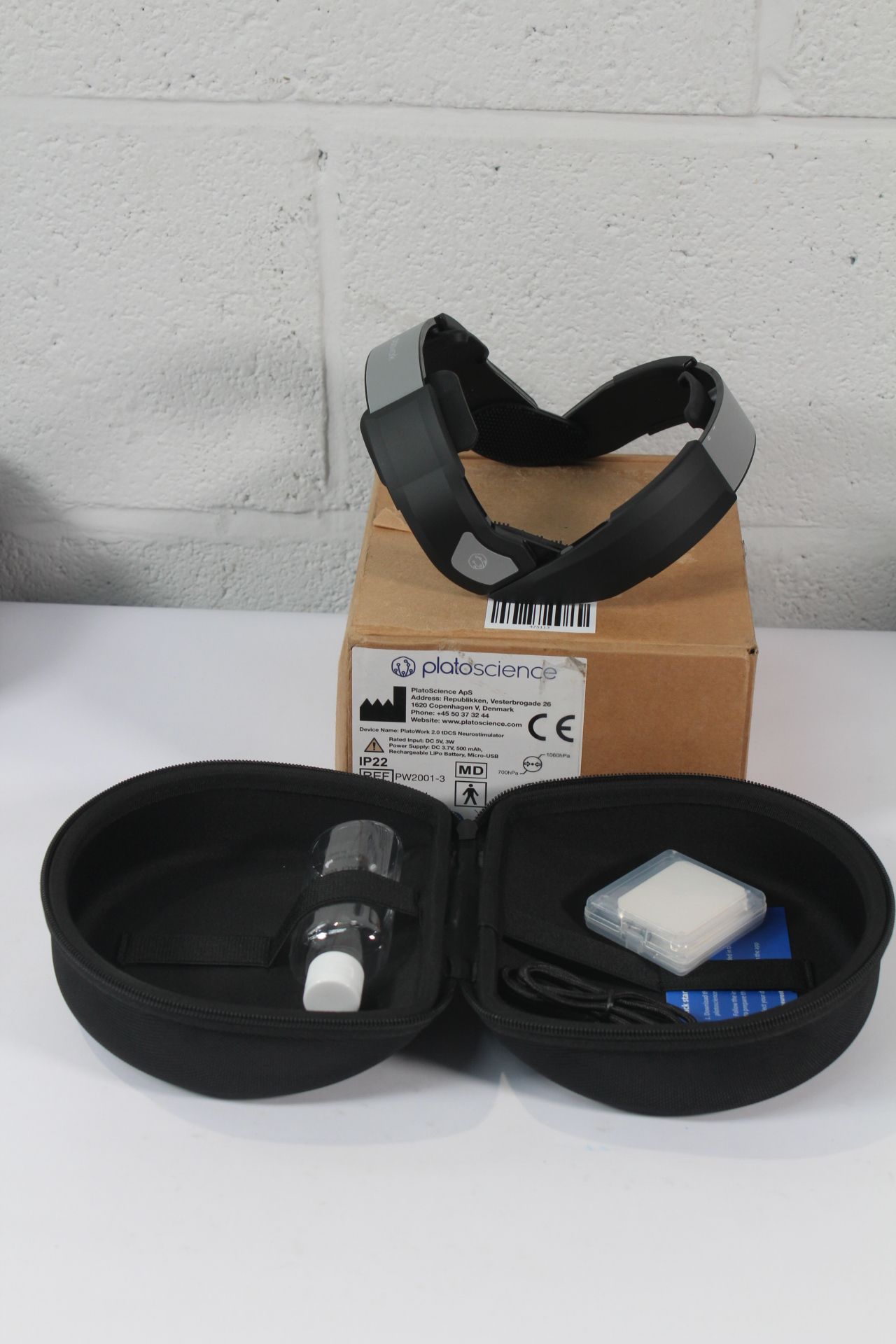 PlatoScience tDCS 2.0 Neurostimulator Headset. Item is Untested and May Be Incomplete. Viewing is Ad