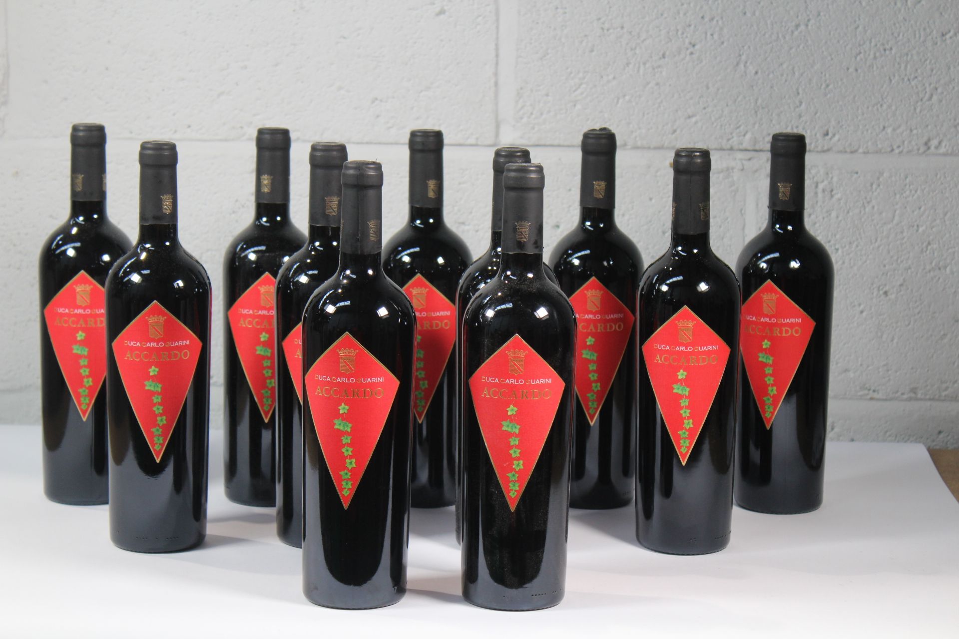 Twelve Duca Carlo Guarini Accardo Red Wine 14% Per Bottle 12 x 750ml.