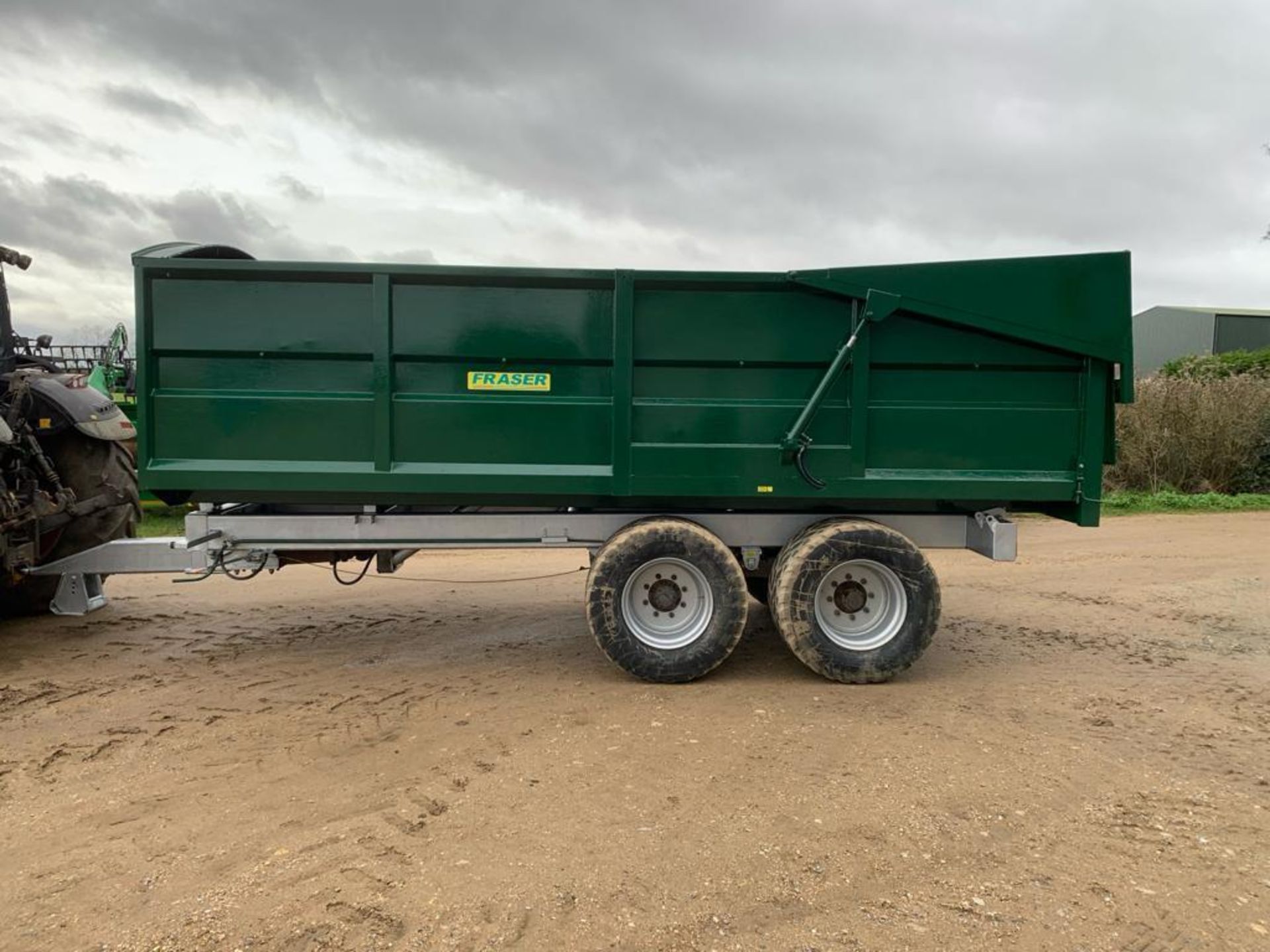 2004 Fraser 14T Grain Trailer - (Norfolk) - Image 3 of 10